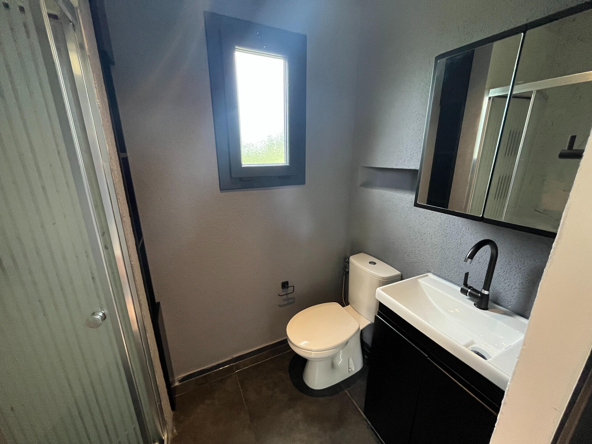 Knus Tiny House op Recreatiepark Rhederlaagse Meren voor 2 personen - foto 11