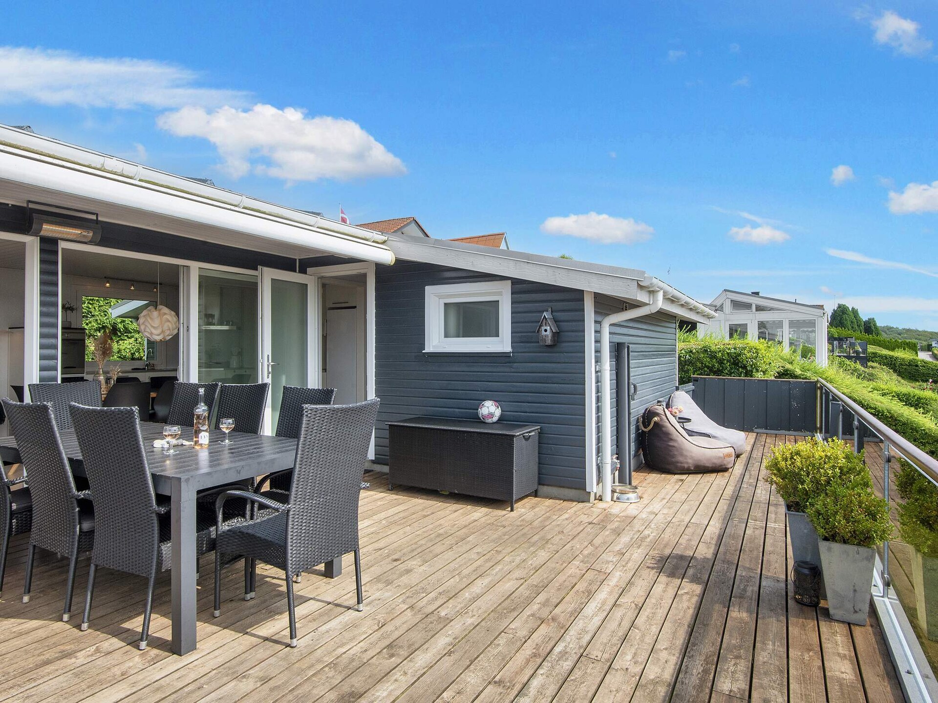 Gerenoveerd vakantiehuis met zeezicht en omheinde tuin bij Aabenraa - foto 5