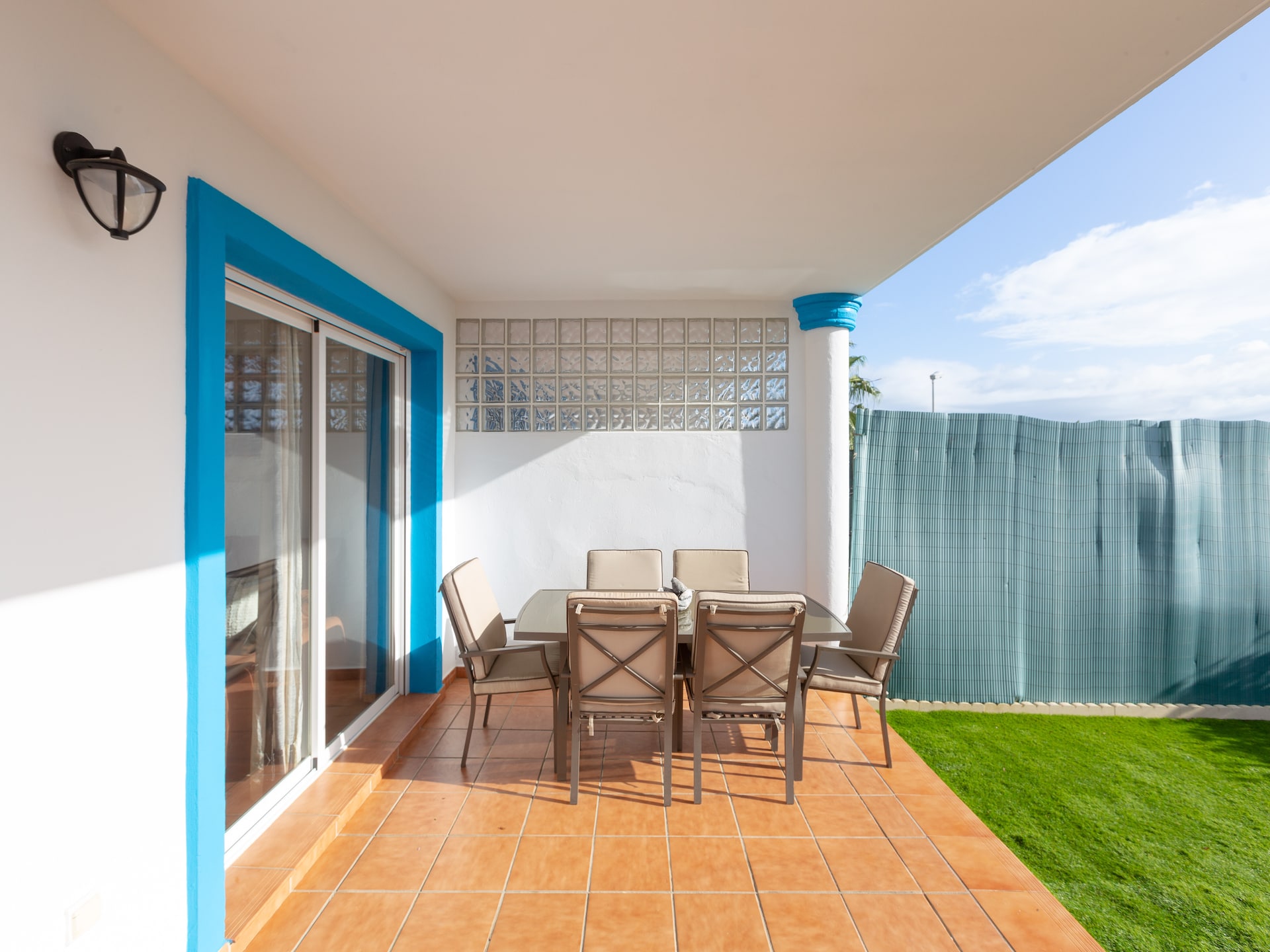 Appartement aan de golfbaan met zwembad en tuin op 700 meter van het strand - foto 20