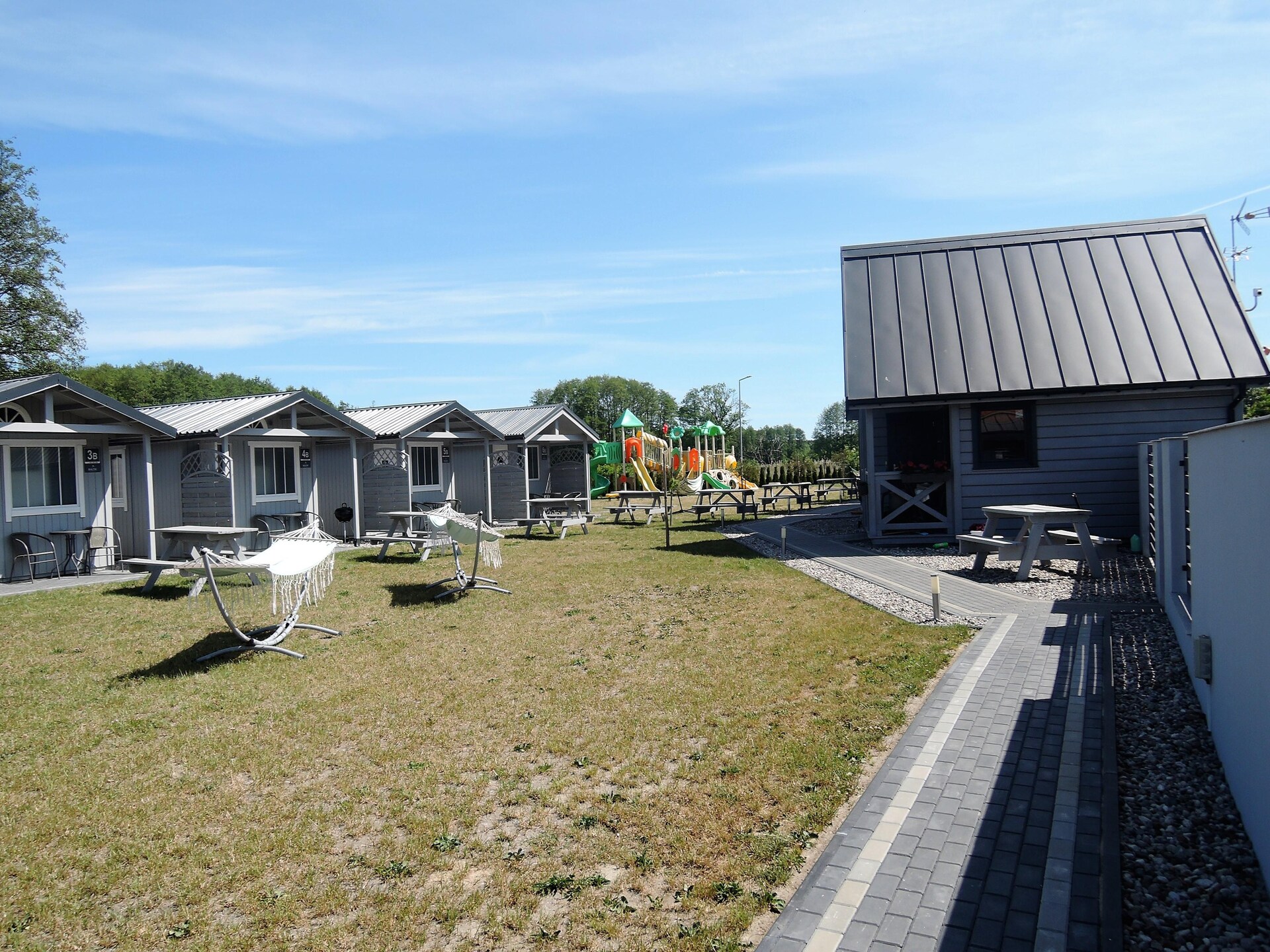 Knus 2-persoons huisje nabij strand en meer in Dziwnówek - foto 2