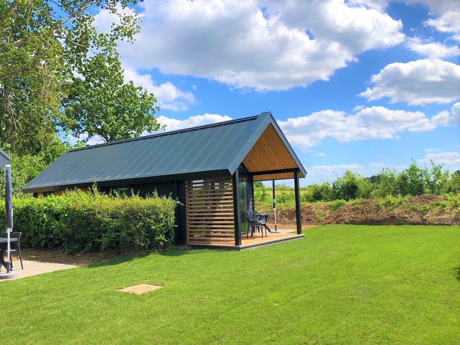 Tiny House Chalet aan de Rhederlaagse Meren in Lathum - foto 5