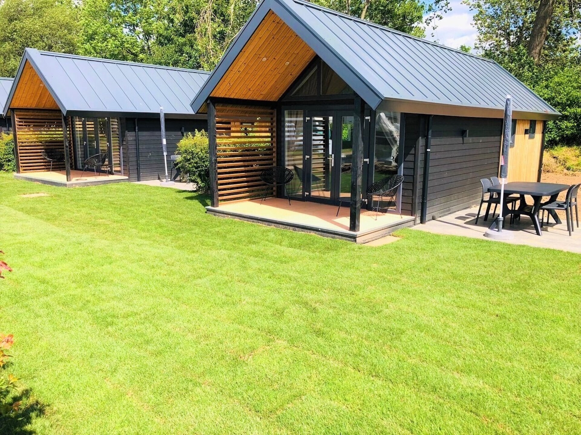 Tiny House Chalet aan de Rhederlaagse Meren in Lathum - foto 10