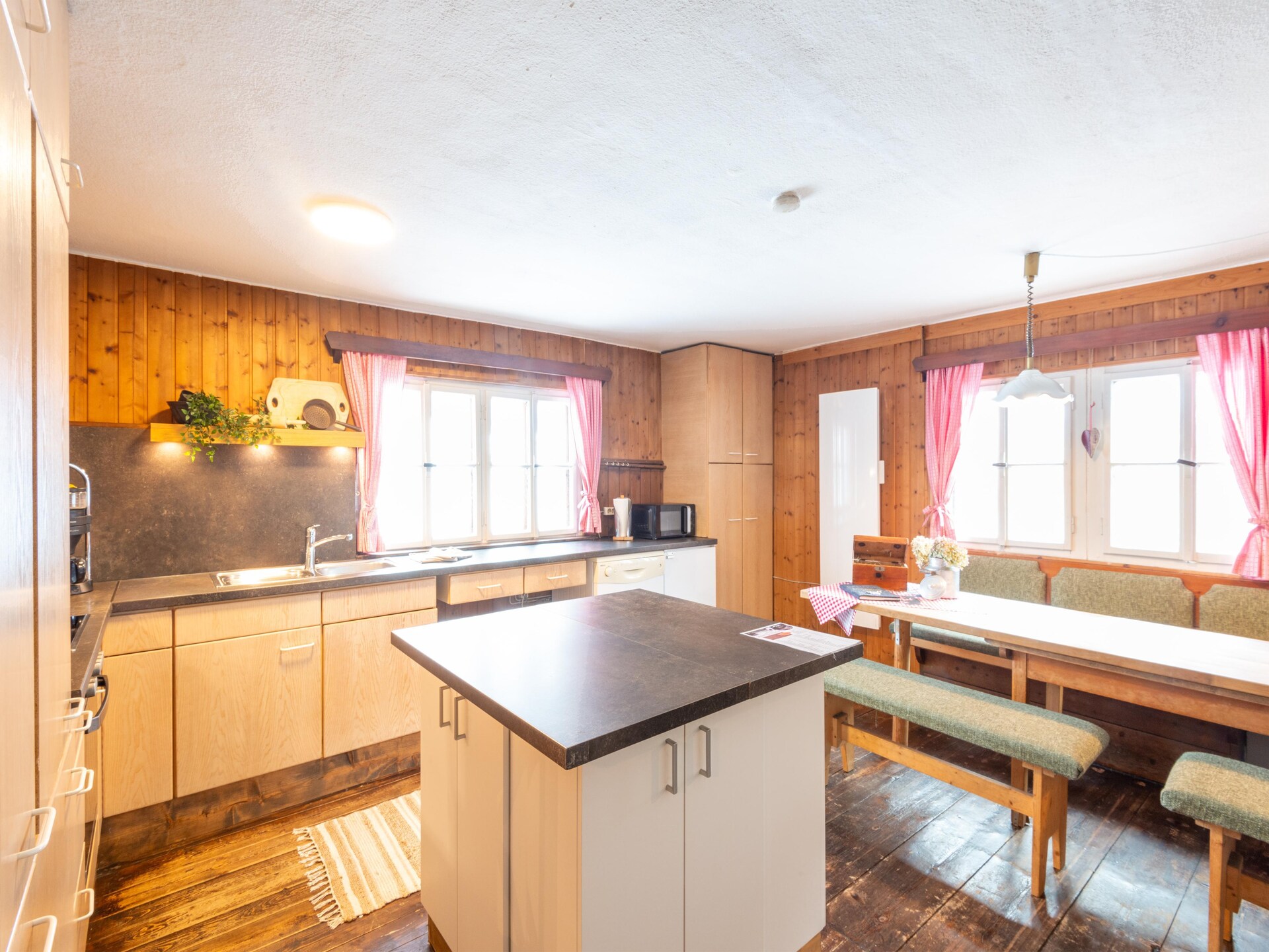 300 jaar oude boerderij in Bramberg met sauna, voor 10 personen - foto 3