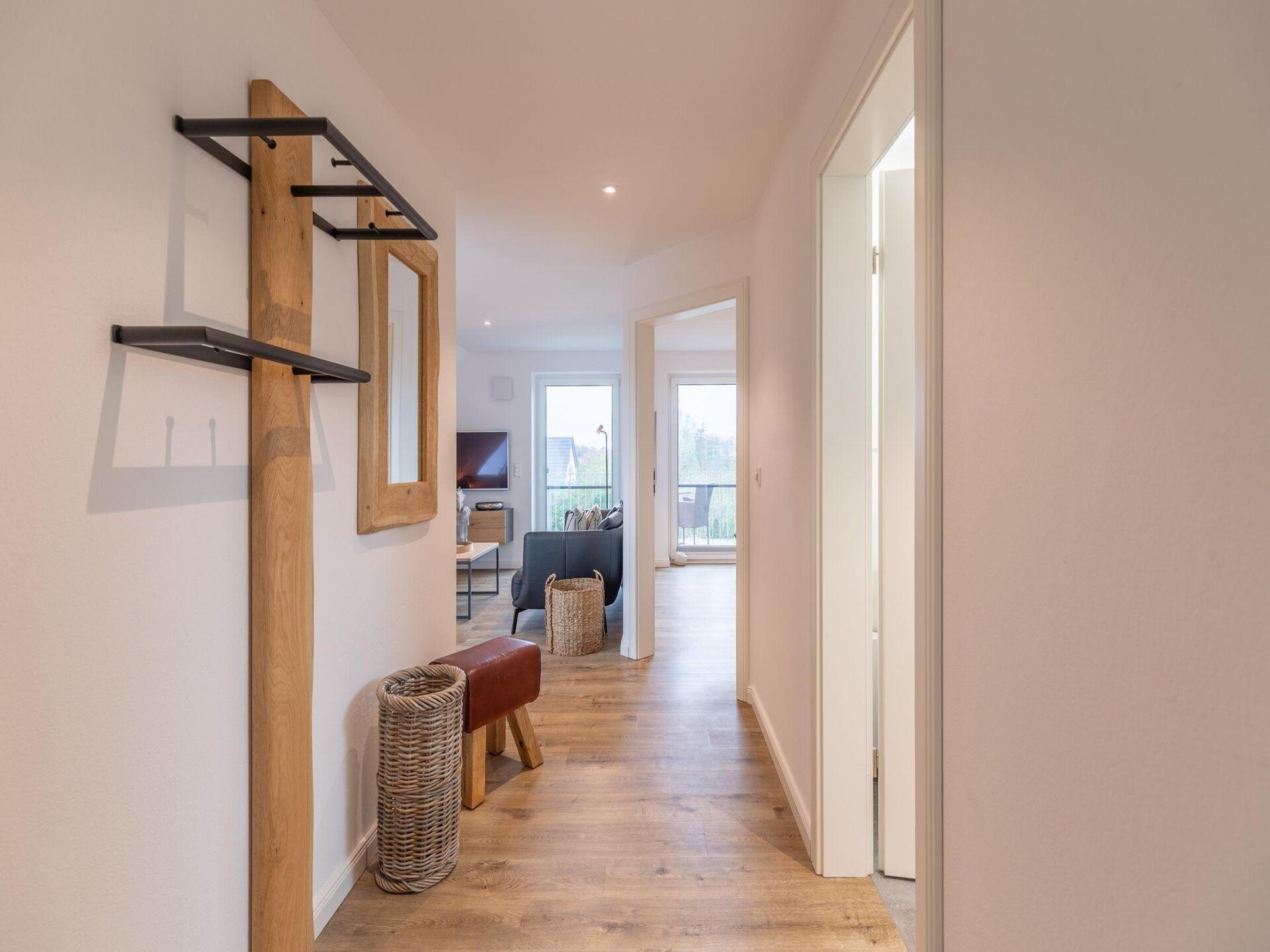 Lütje: Modern appartement met balkon in rustig St. Peter-Dorf, 1,7 km van zee - foto 15