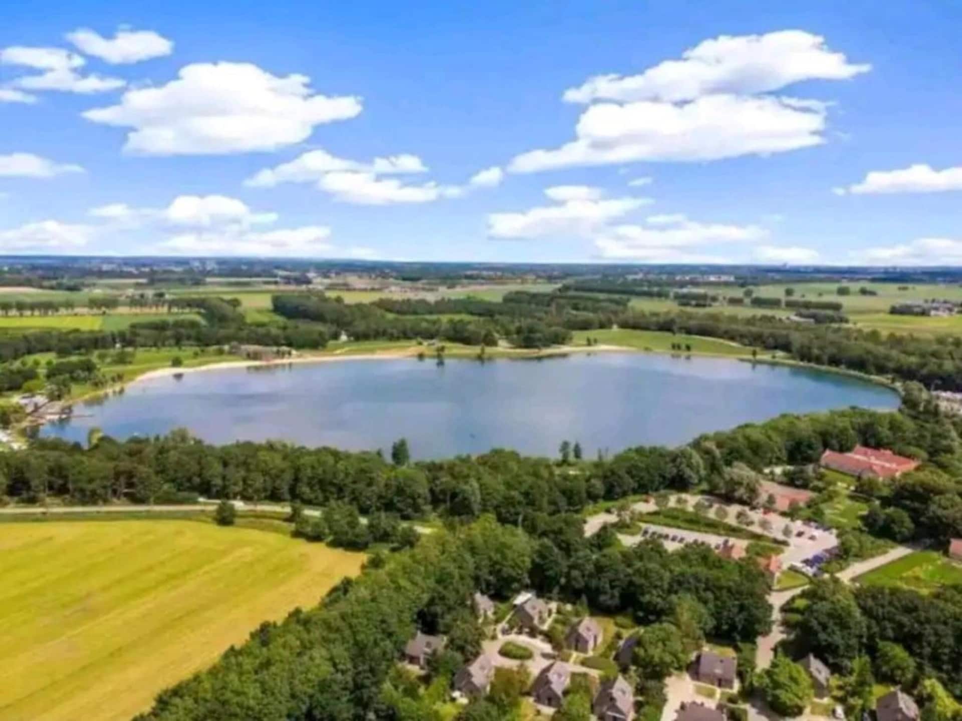 Vrijstaande villa in Vakantiepark 't Broeckhuys nabij Nijmegen - foto 22