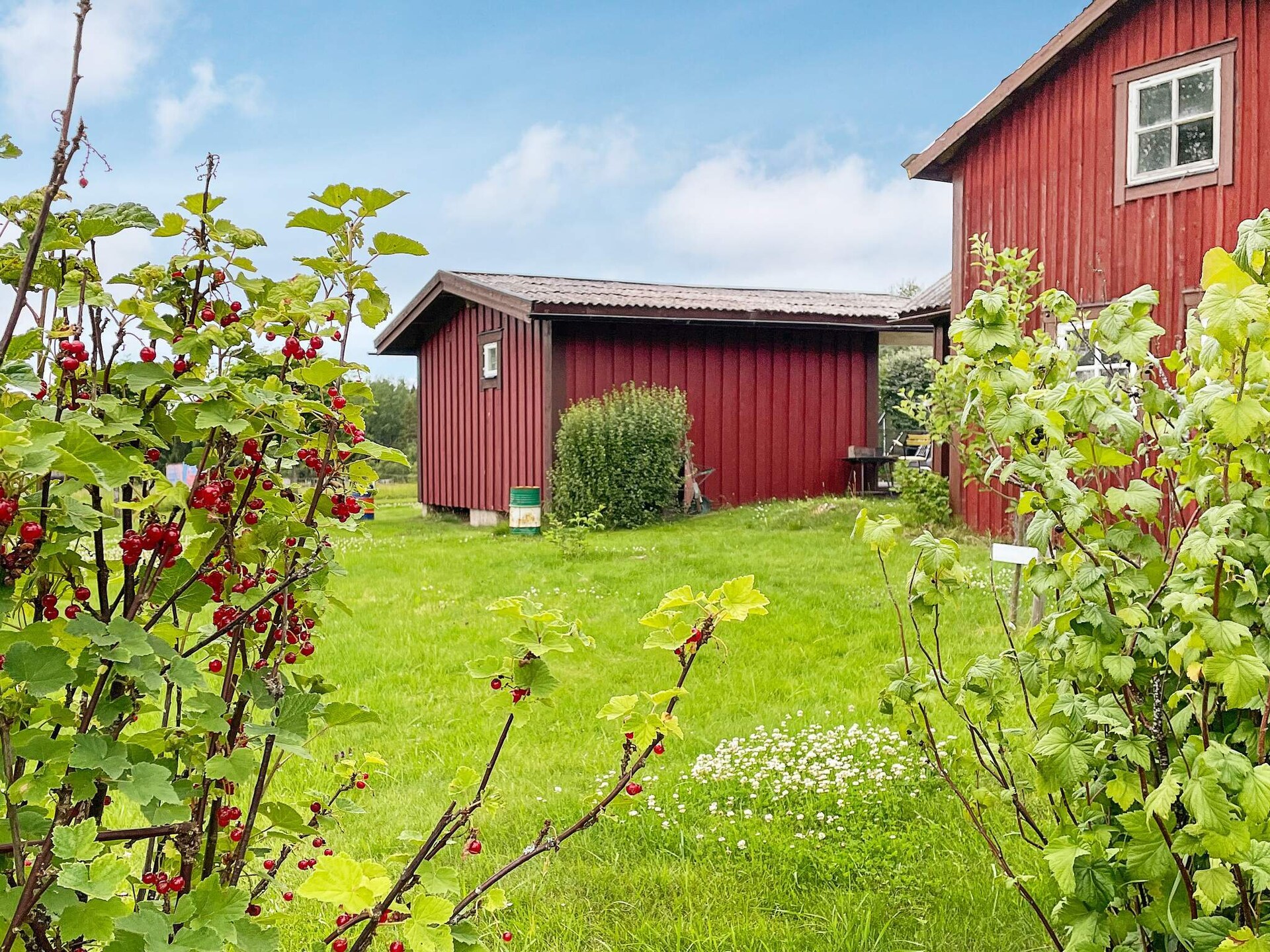 Knus Zweeds vakantiehuisje met sauna en golfbaan nabij Kil - foto 7