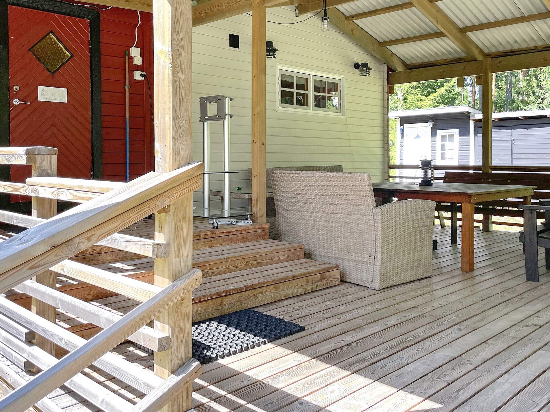 Vrijstaand vakantiehuis met sauna en annex nabij meer in Rejmyre - foto 4