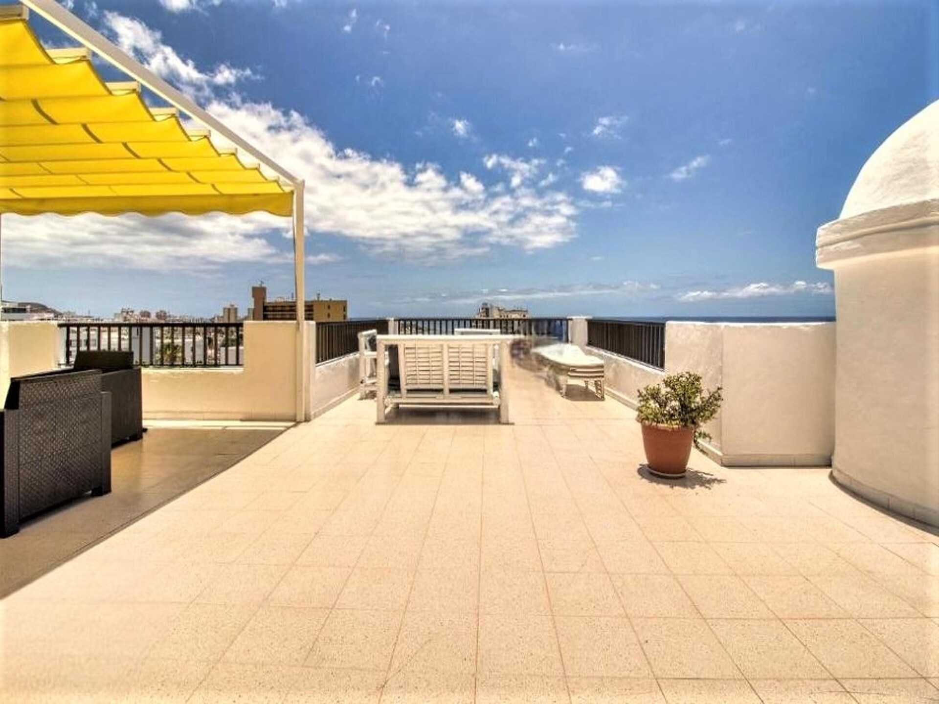 Luxe Penthouse Garajonay aan Zee in Playa de Fañabé - foto 19