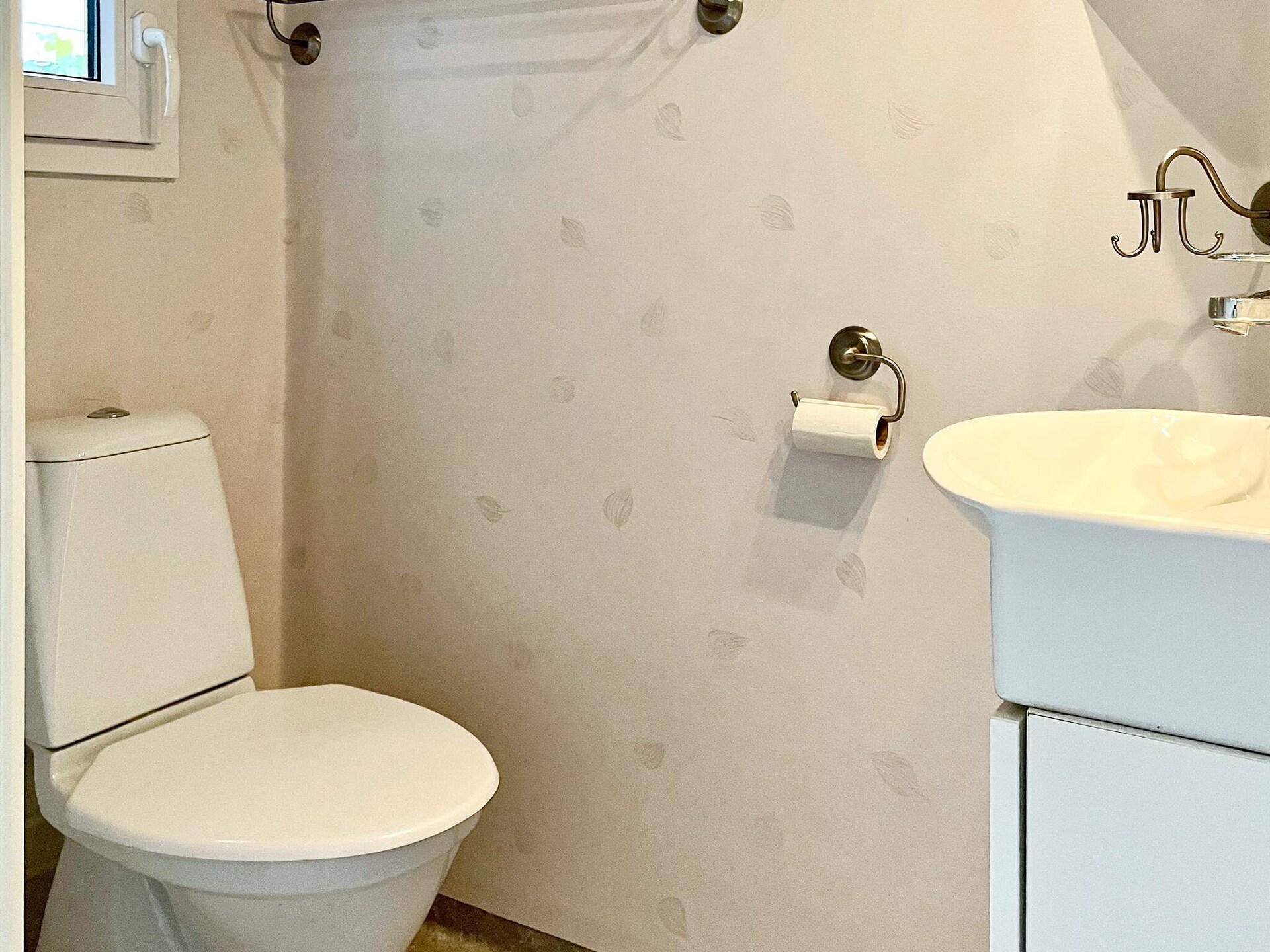 Kompact vakantiehuis op wielen nabij zee en strand in Hällevik - foto 21