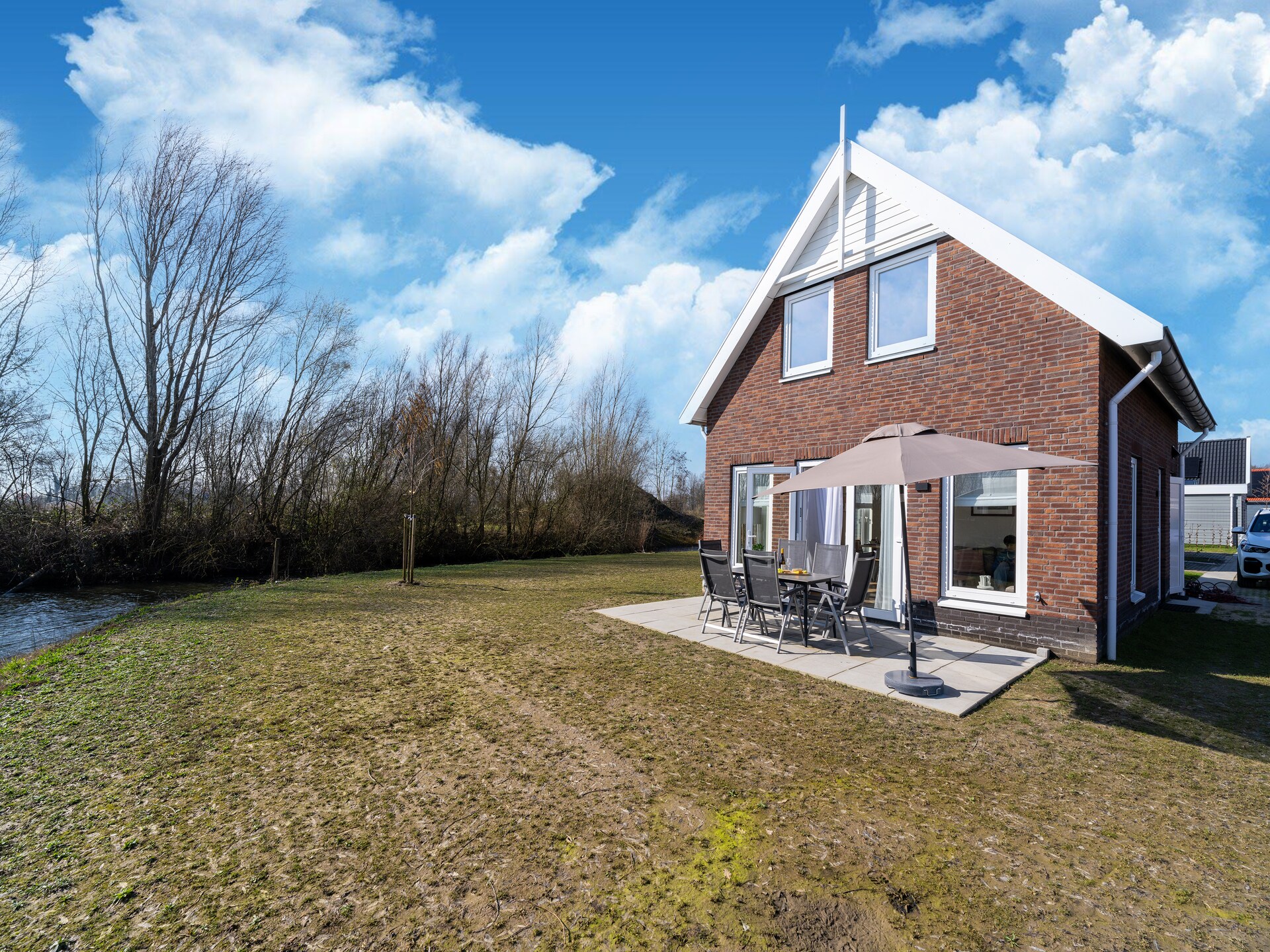 Vrijstaand vakantiehuis aan meer in Simonshaven met privétuin - foto 28