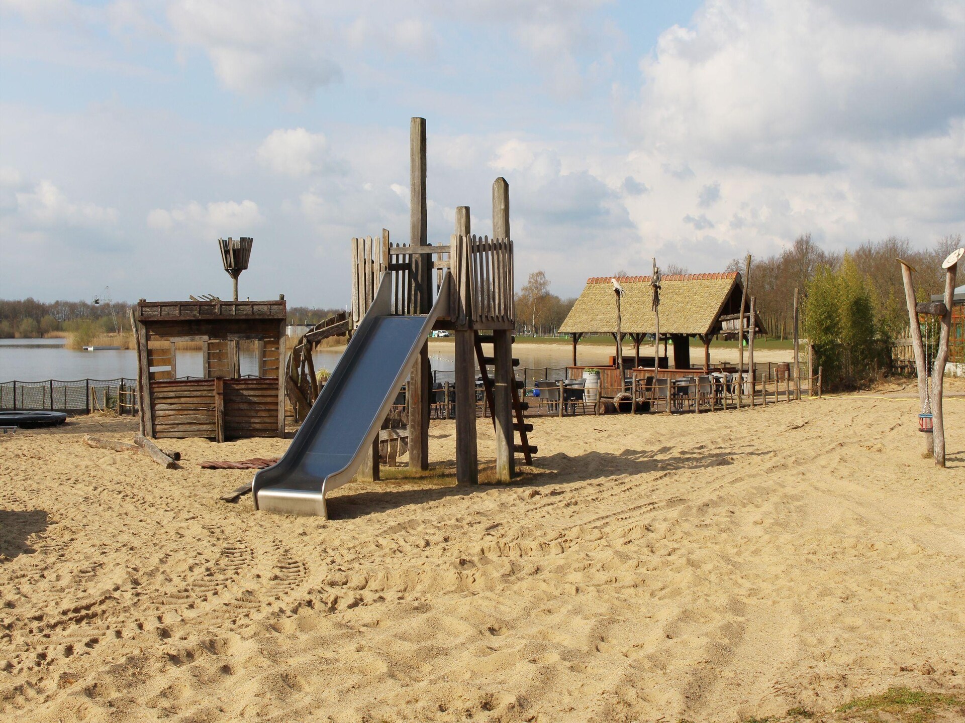 Chalet Kieftveen: Luxe vakantiehuis op de Veluwe met omheinde tuin - foto 37