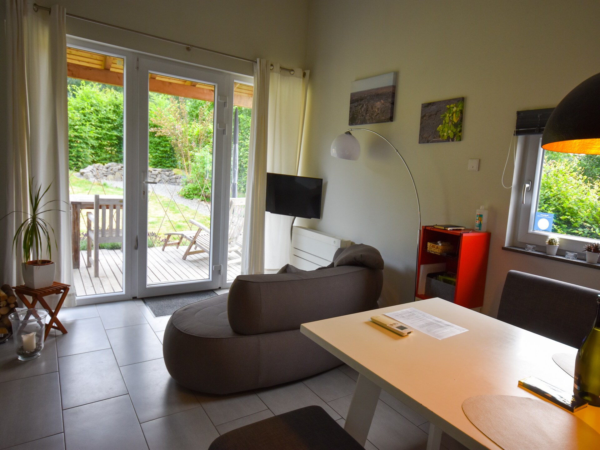 Trendy tiny house in bosrijke omgeving bij Berlingen, Eifel - foto 10