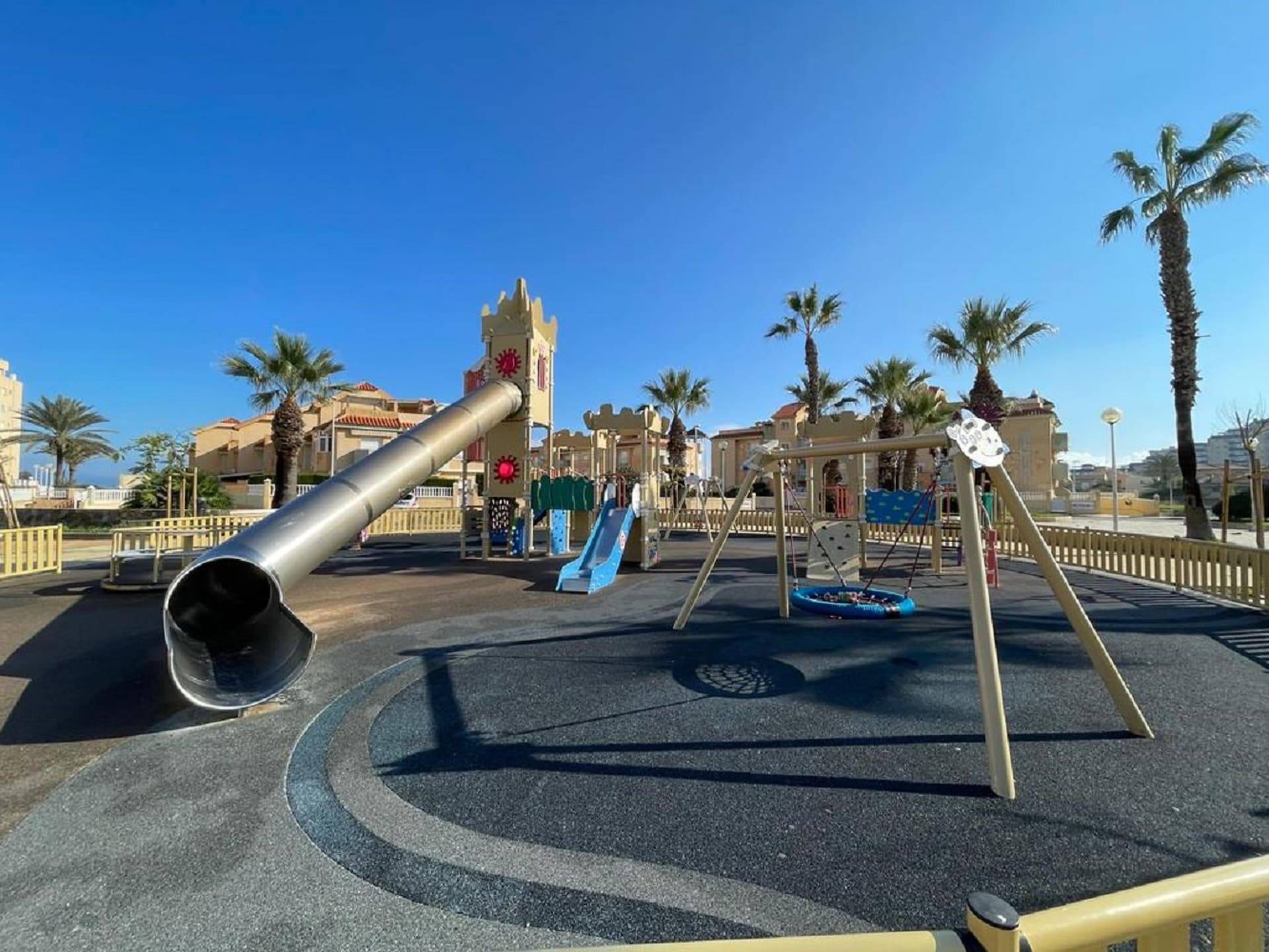 Zonovergoten appartement aan zee met zwembad in La Manga - foto 35