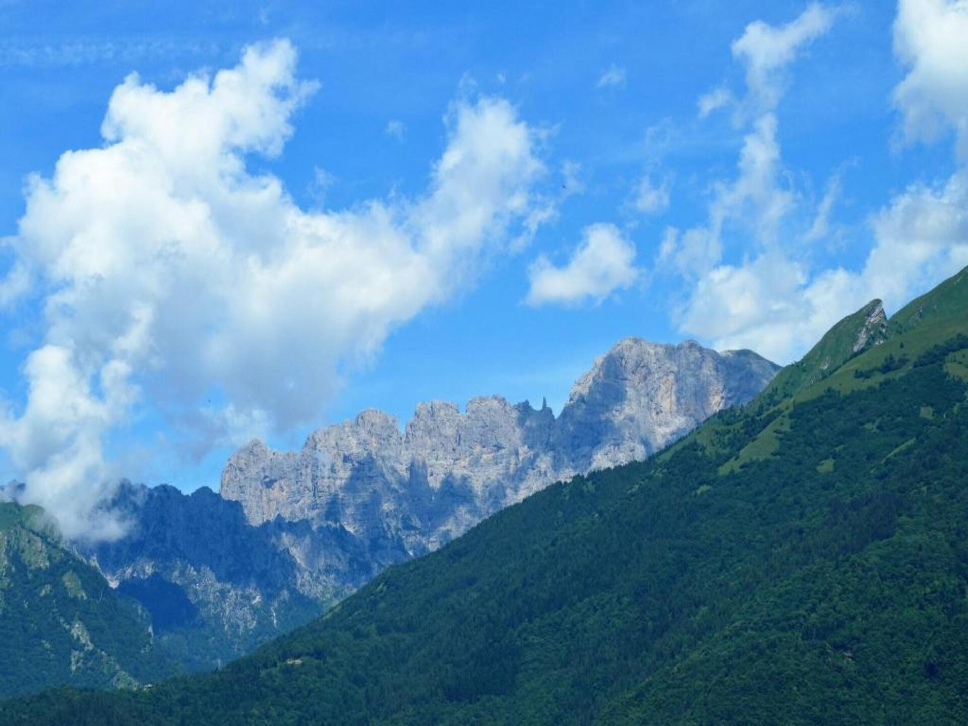 Ruim bergvakantiehuis in Chies d'Alpago met tuin, BBQ en wifi voor 5 personen - foto 32