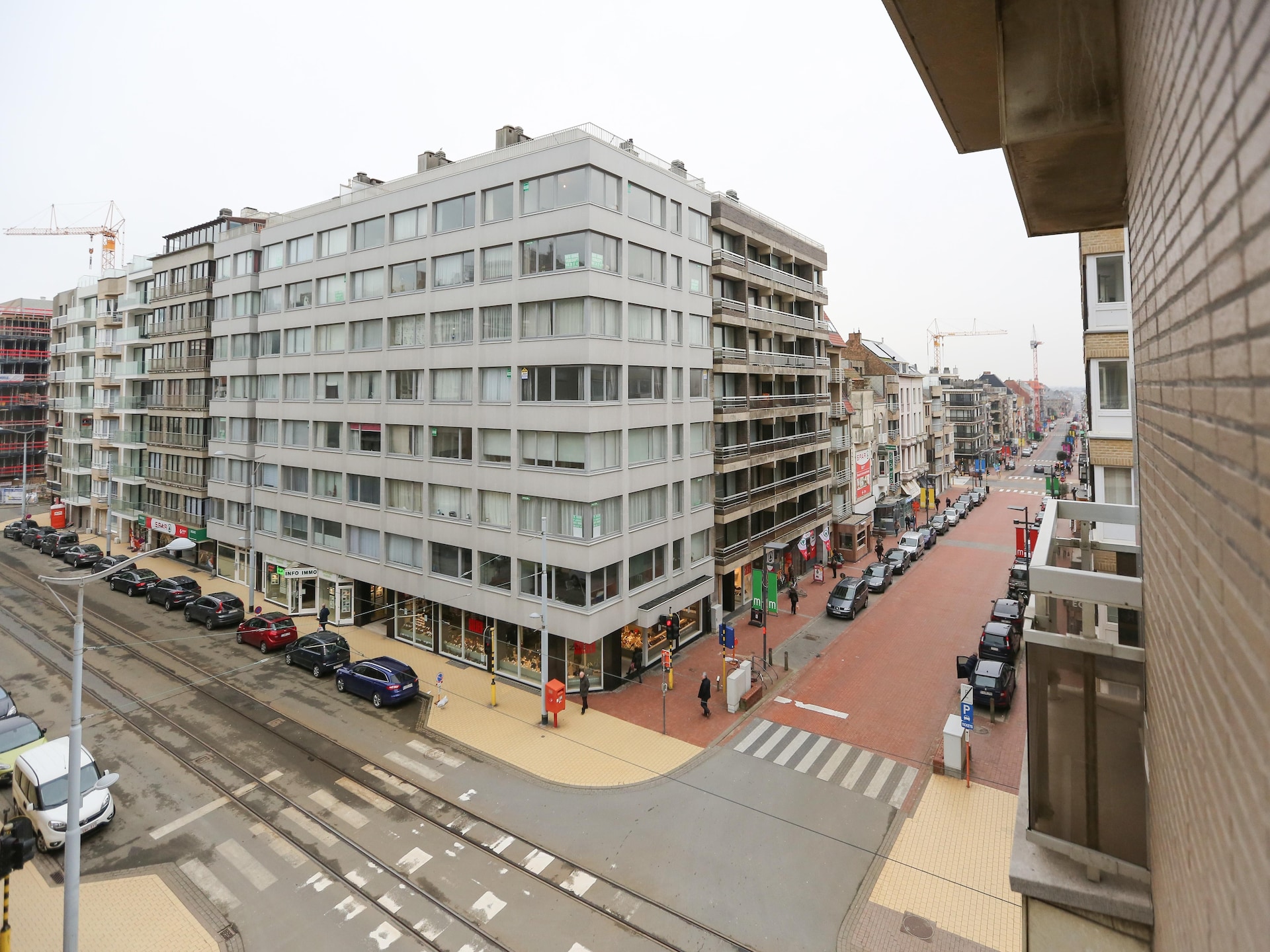 10-persoons appartement in centrum Middelkerke vlakbij het strand - foto 27