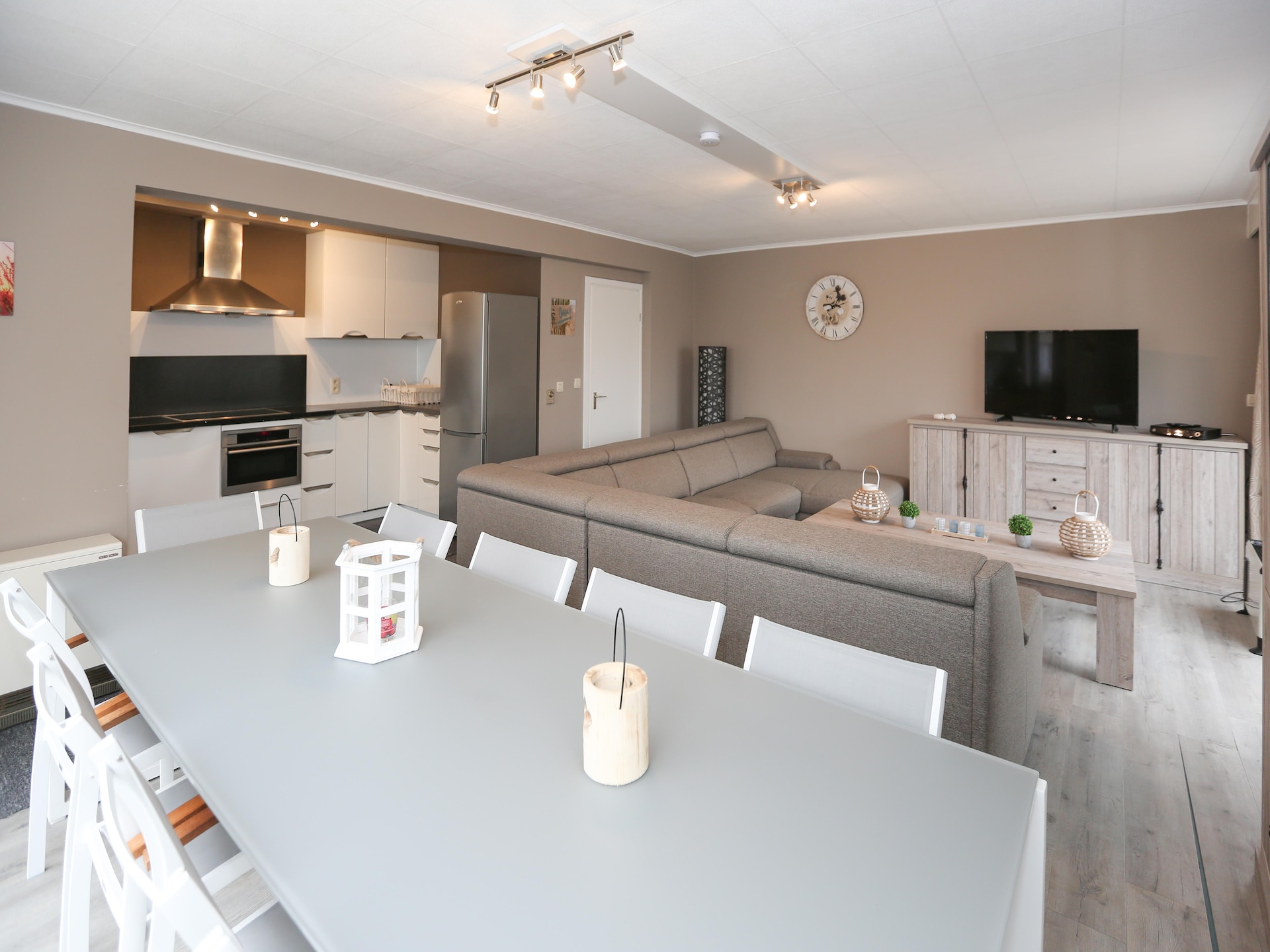 10-persoons appartement in centrum Middelkerke vlakbij het strand - foto 10