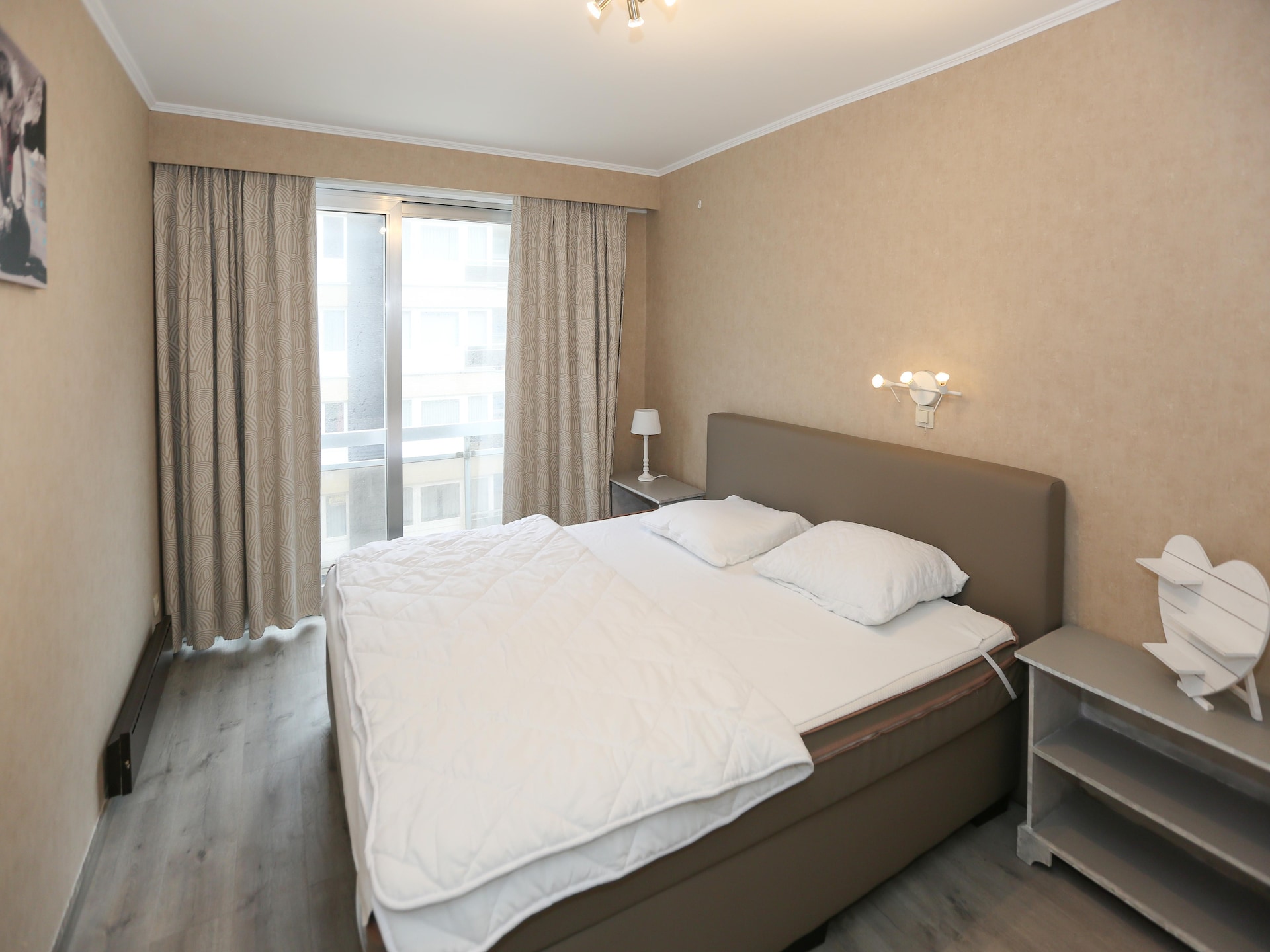10-persoons appartement in centrum Middelkerke vlakbij het strand - foto 19