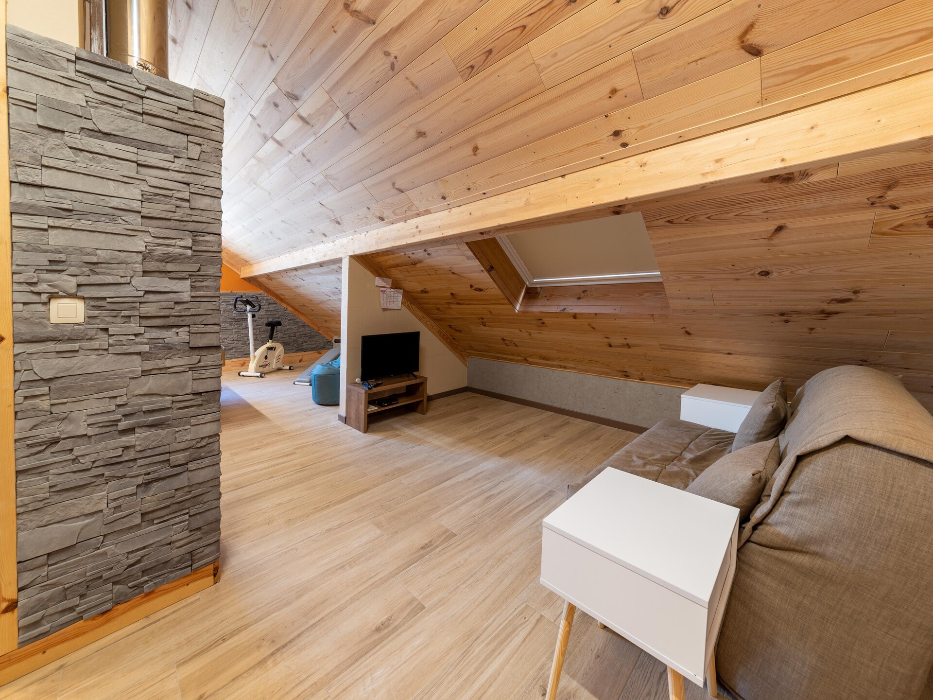 Ruim vakantiehuis nabij Spa-Francorchamps met speelkamer en tuin - foto 21