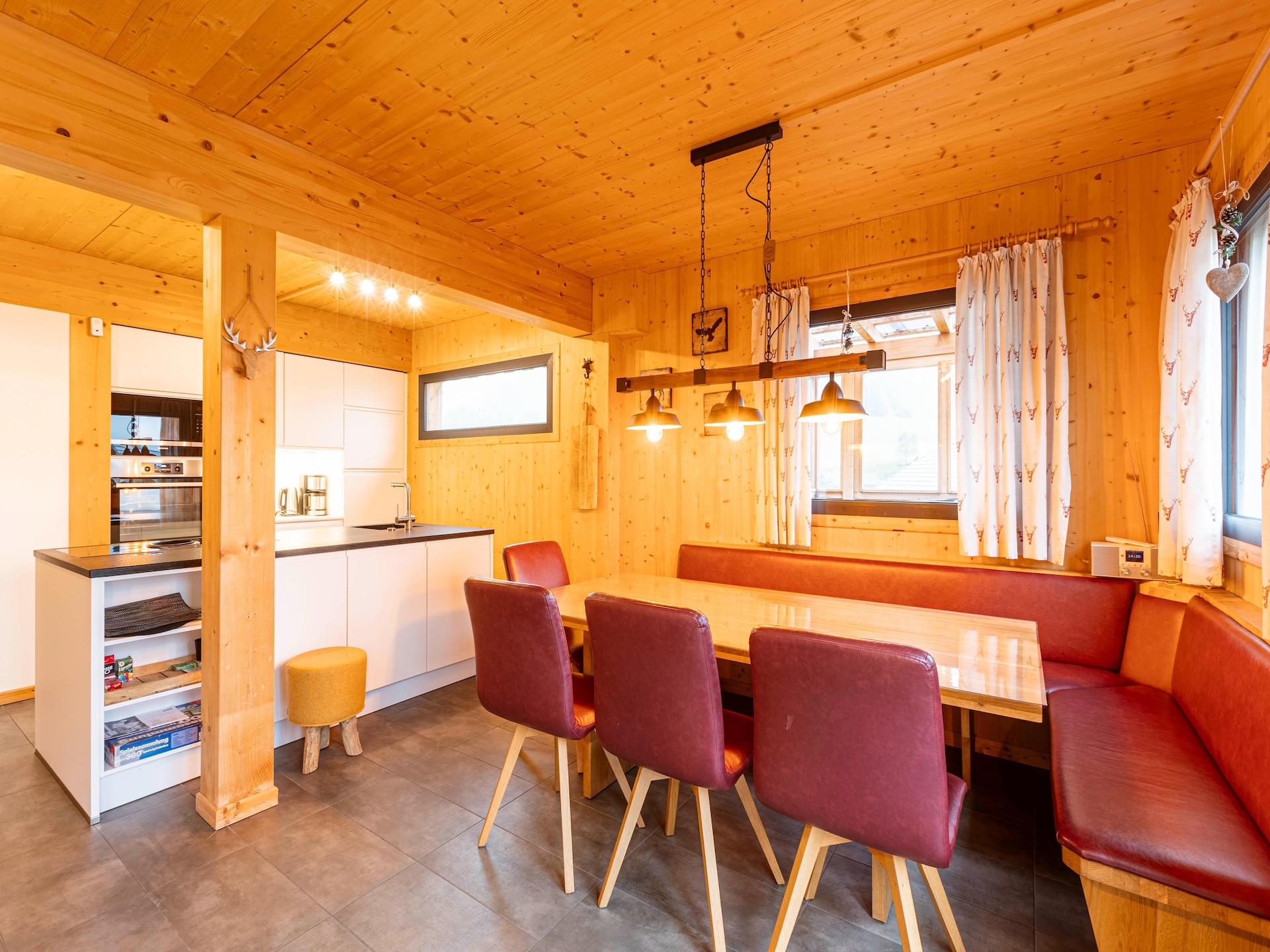 Ruim chalet voor 8 personen met sauna en whirlpool, 100m van de skilift - foto 3