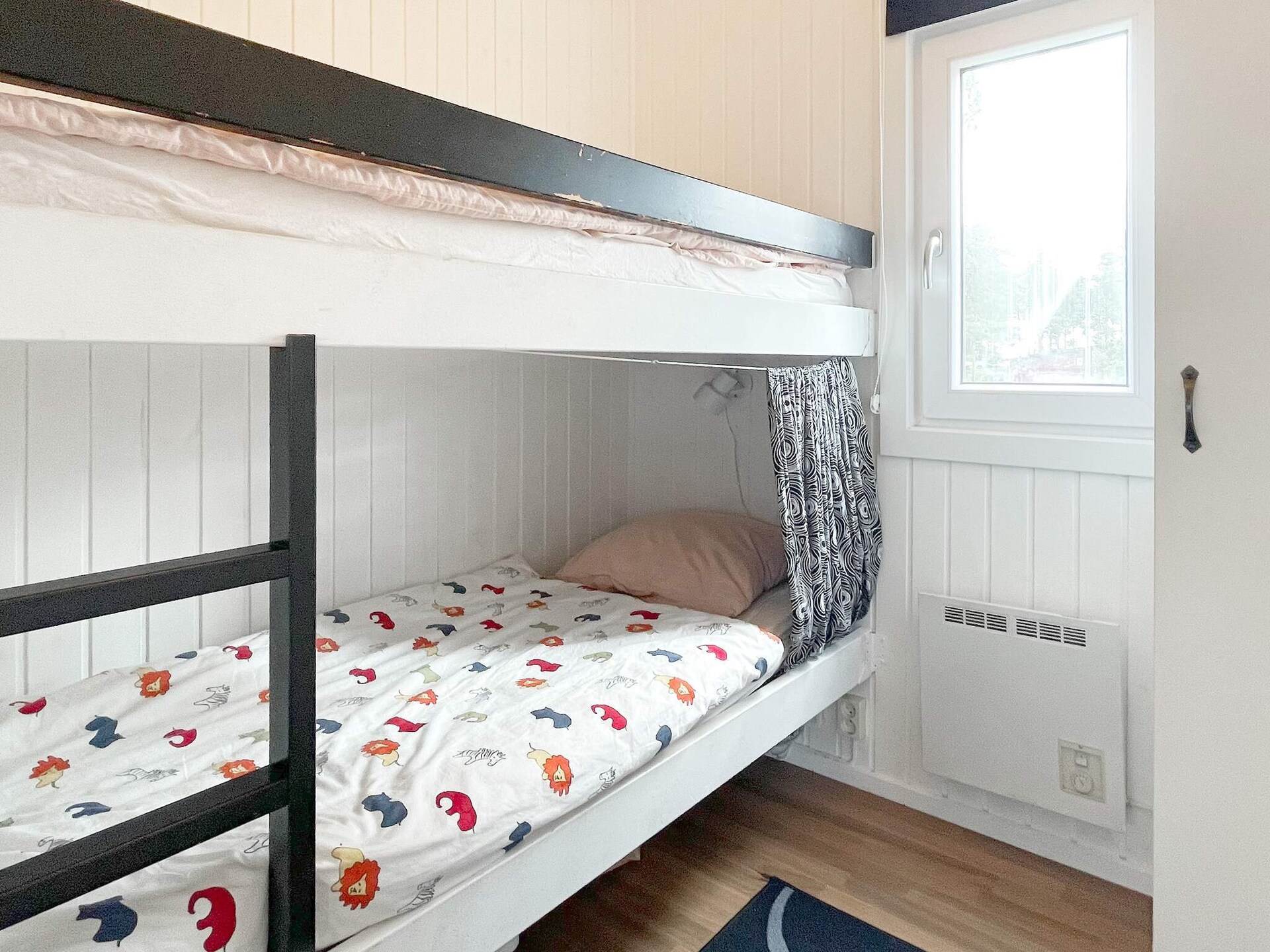 Sfeervol vakantiehuis met zeezicht in Mönsterås - foto 25