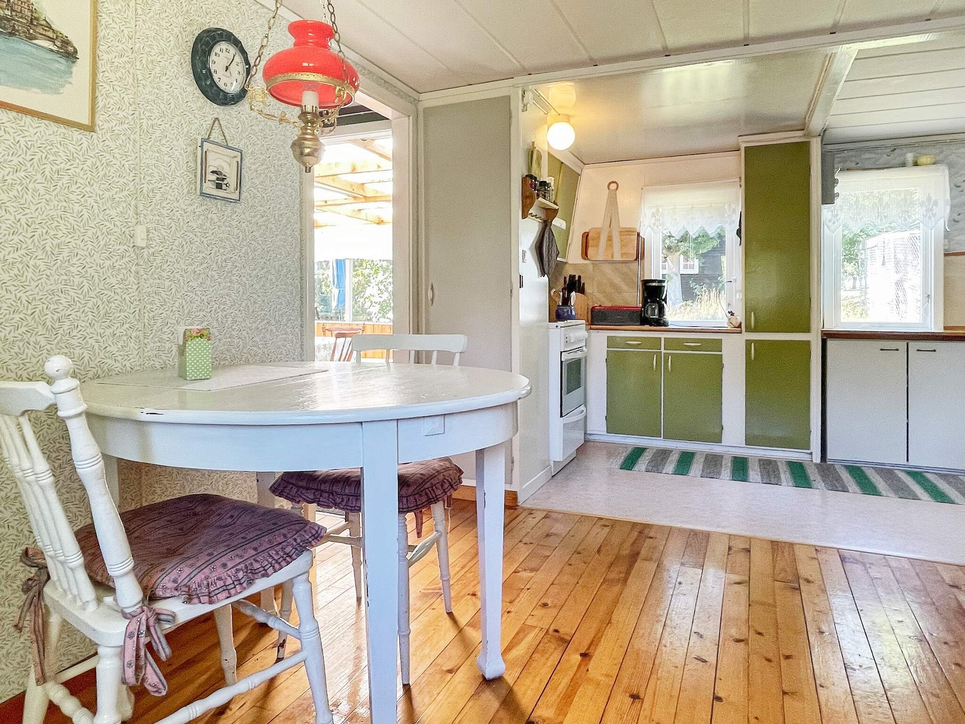 Vrijstaand vakantiehuis met gastenverblijf nabij zee in Bergkvara - foto 14