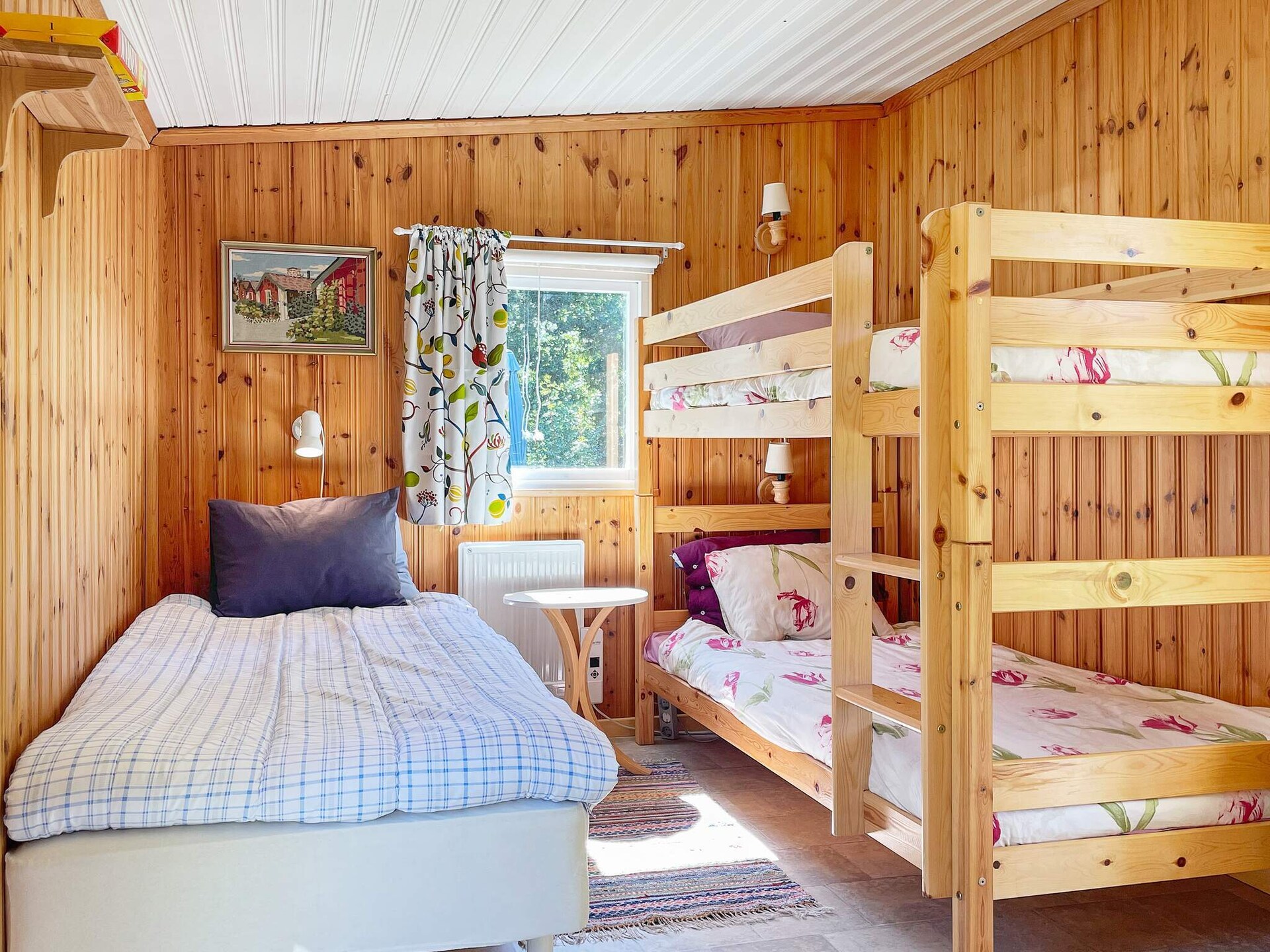 Vrijstaand vakantiehuis met gastenverblijf nabij zee in Bergkvara - foto 15