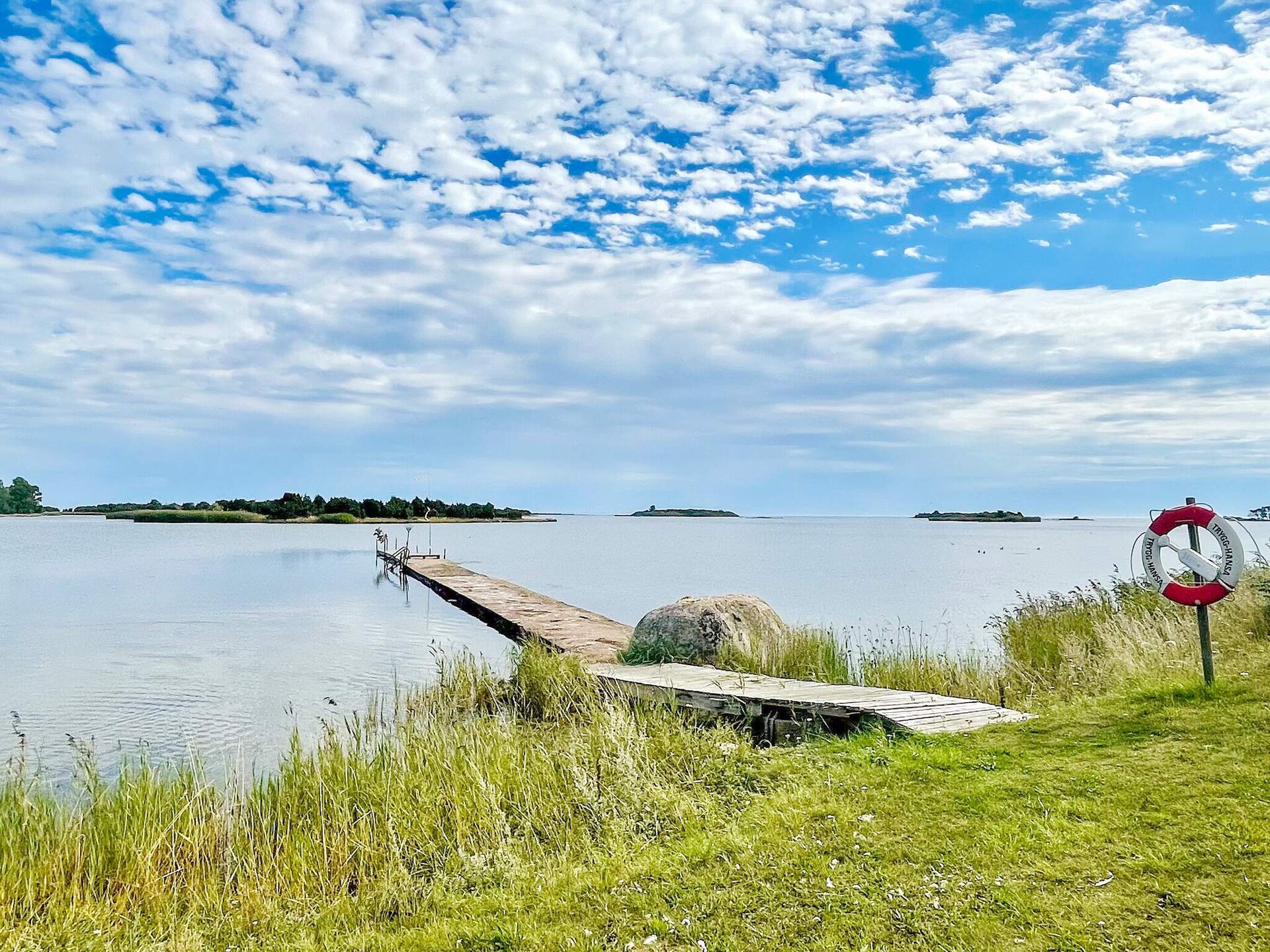Vrijstaand vakantiehuis met gastenverblijf nabij zee in Bergkvara - foto 20