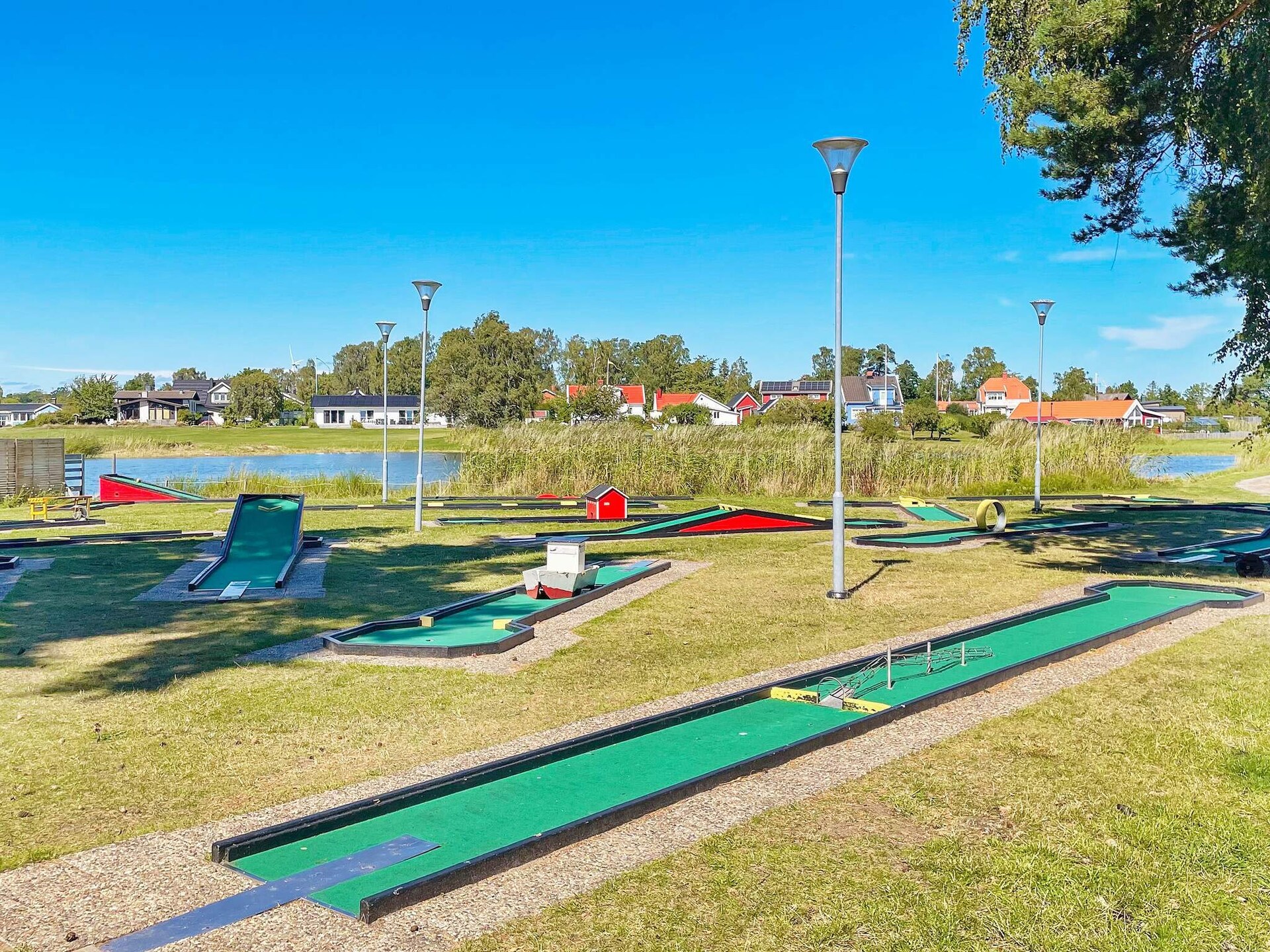 Vrijstaand vakantiehuis met gastenverblijf nabij zee in Bergkvara - foto 22