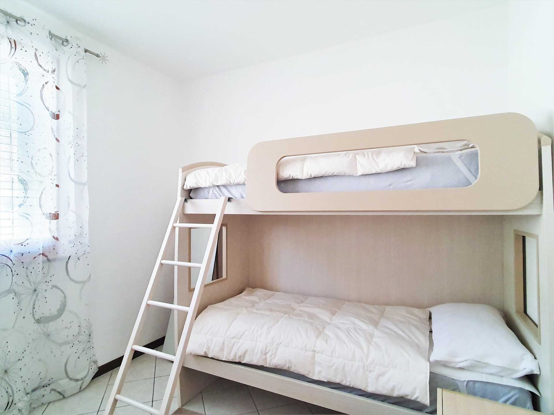 Sfeervol appartement met privéterras en zwembad nabij Lago Maggiore - foto 17