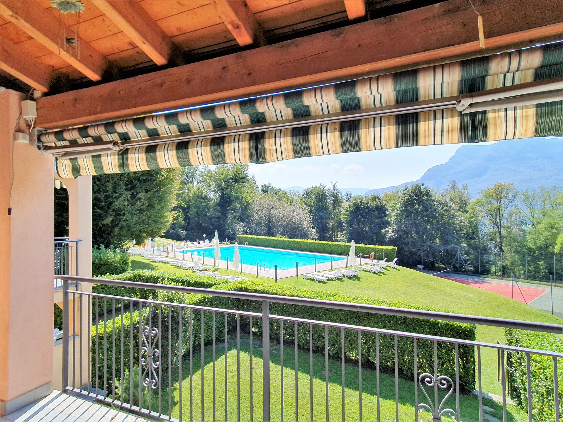 Sfeervol appartement met privéterras en zwembad nabij Lago Maggiore - foto 29