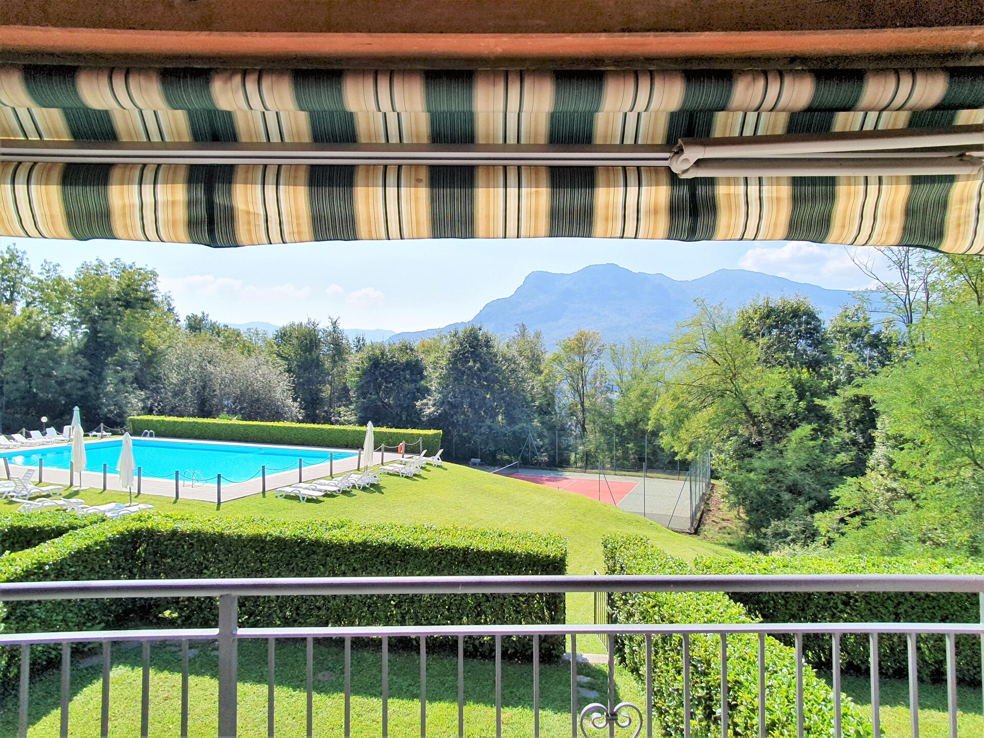 Sfeervol appartement met privéterras en zwembad nabij Lago Maggiore - foto 27