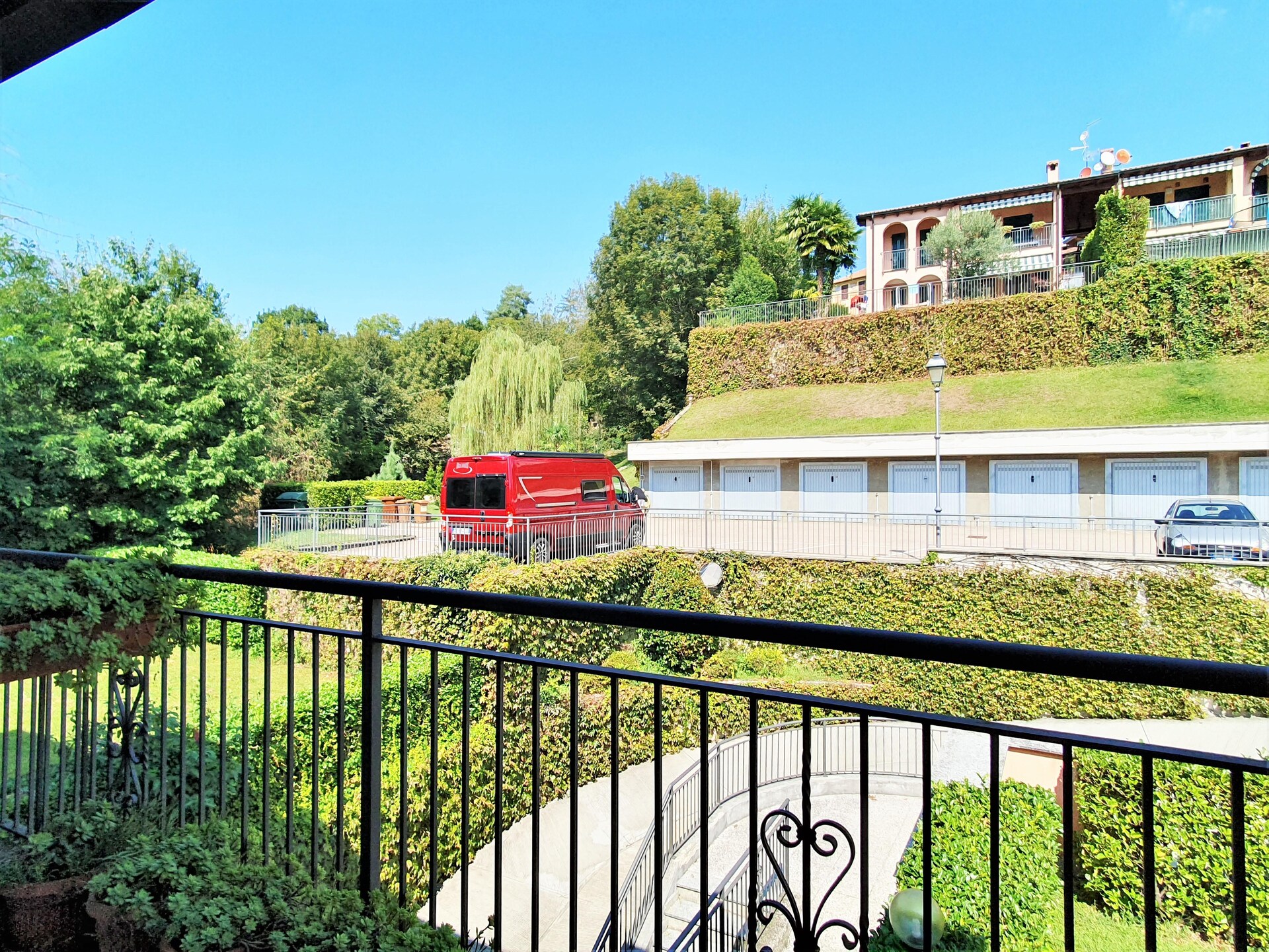 Sfeervol appartement met privéterras en zwembad nabij Lago Maggiore - foto 28