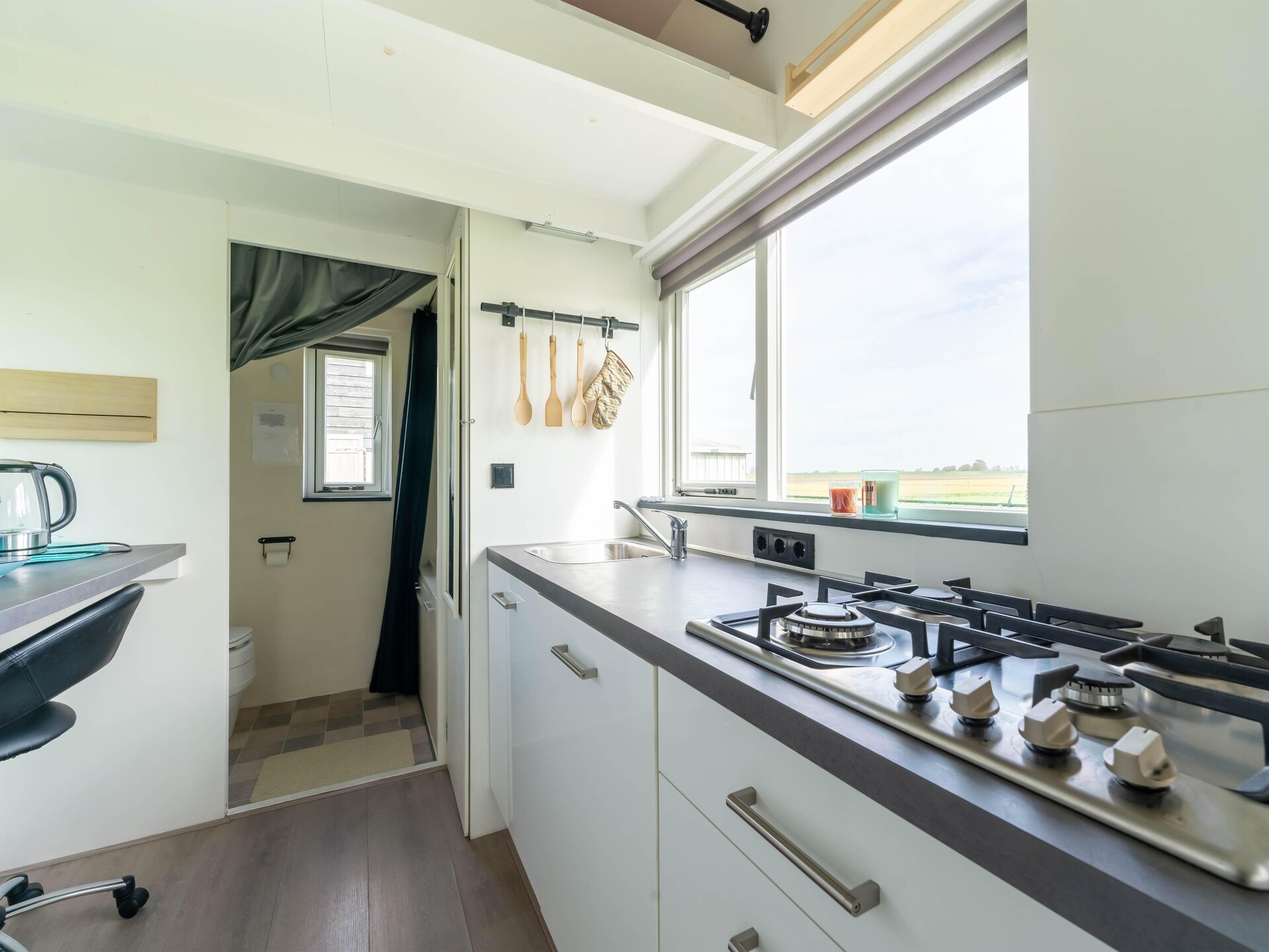 Tiny House in Burgerbrug: romantisch verblijf aan de Noord-Hollandse kust - foto 5