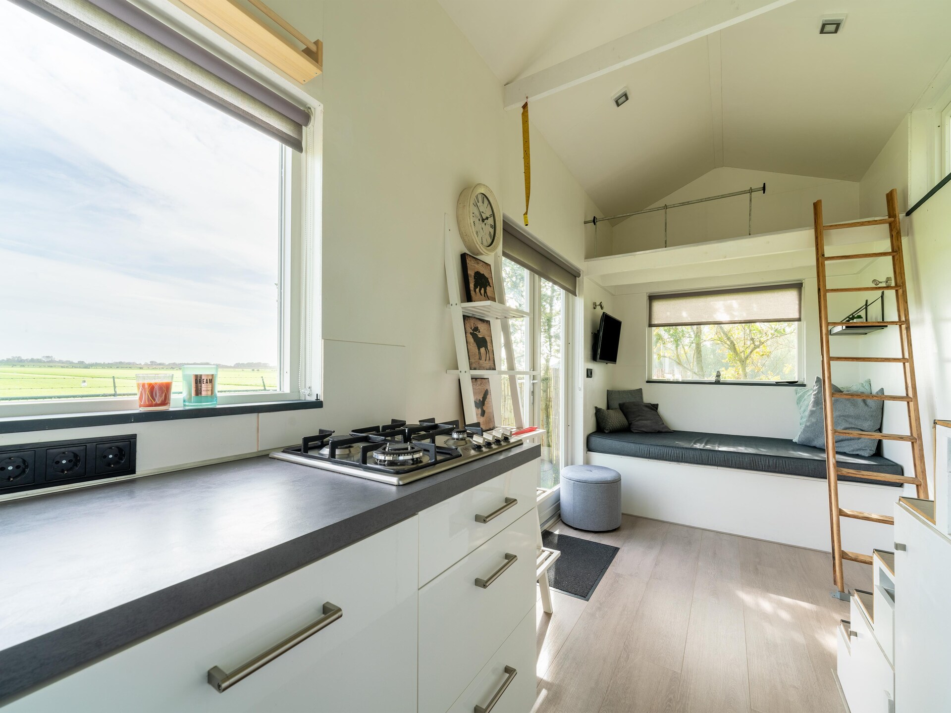Tiny House in Burgerbrug: romantisch verblijf aan de Noord-Hollandse kust - foto 9