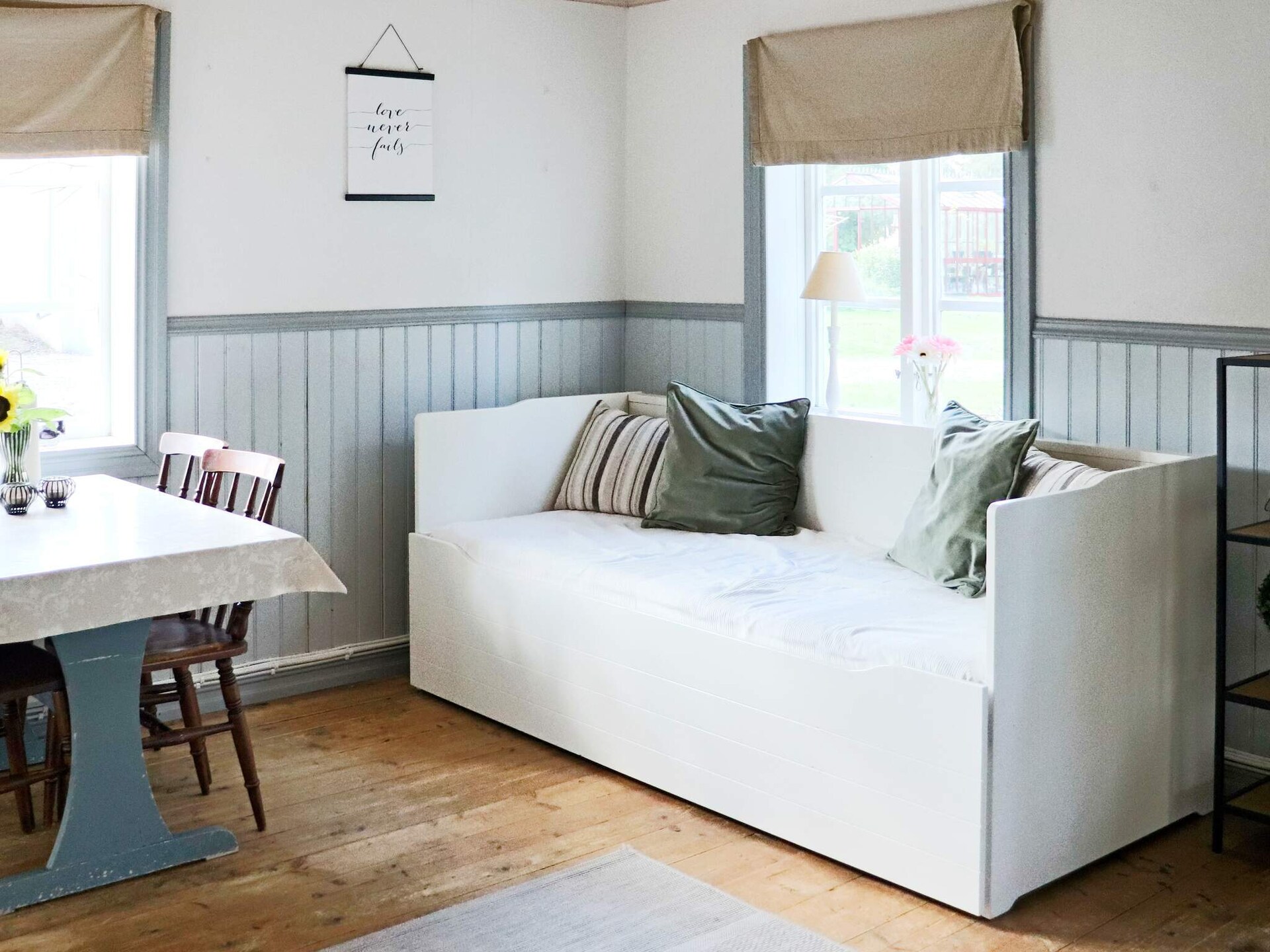 Idyllisch vakantiehuis aan het meer met roeiboot bij Unnaryd - foto 18