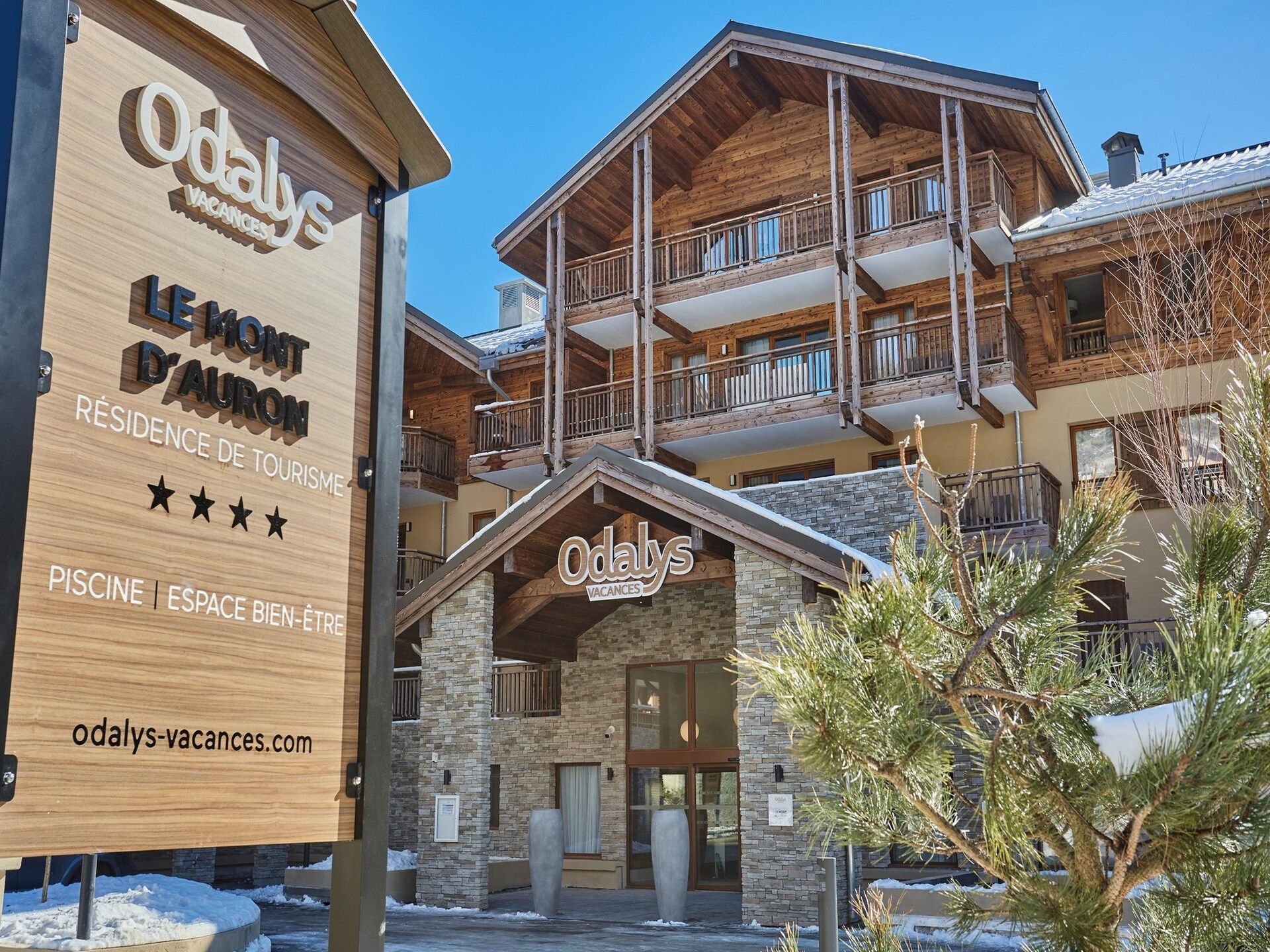 Modern appartement in Auron: ski-in/ski-out met zwembad en sauna - foto 8