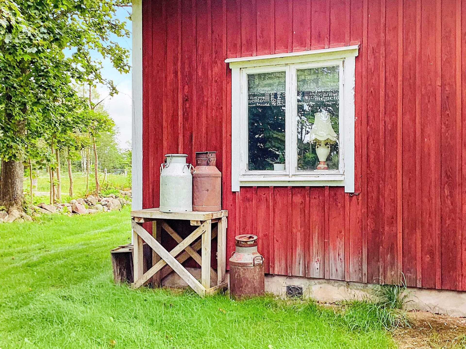 Rood-wit vakantiehuis op paardenboerderij bij Mariestad en het Vänermeer - foto 7