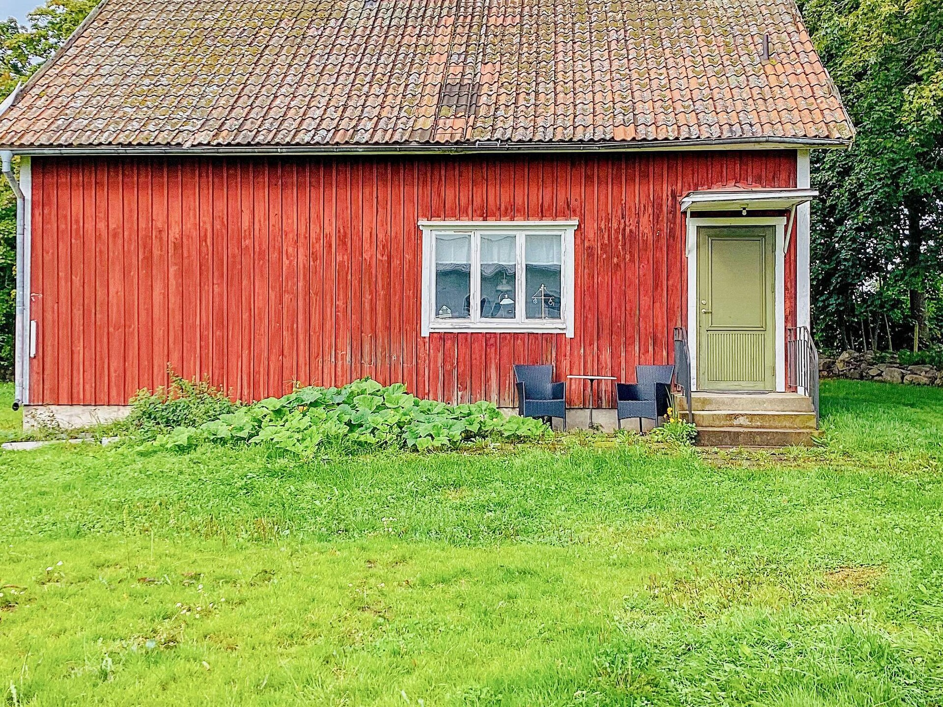 Rood-wit vakantiehuis op paardenboerderij bij Mariestad en het Vänermeer - foto 9