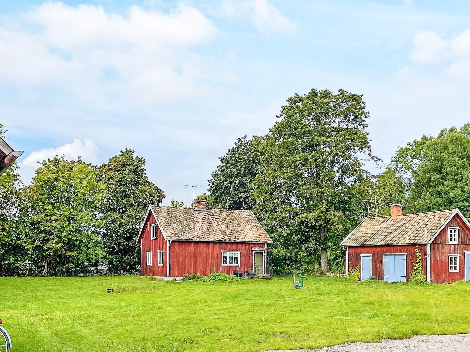Rood-wit vakantiehuis op paardenboerderij bij Mariestad en het Vänermeer - foto 11