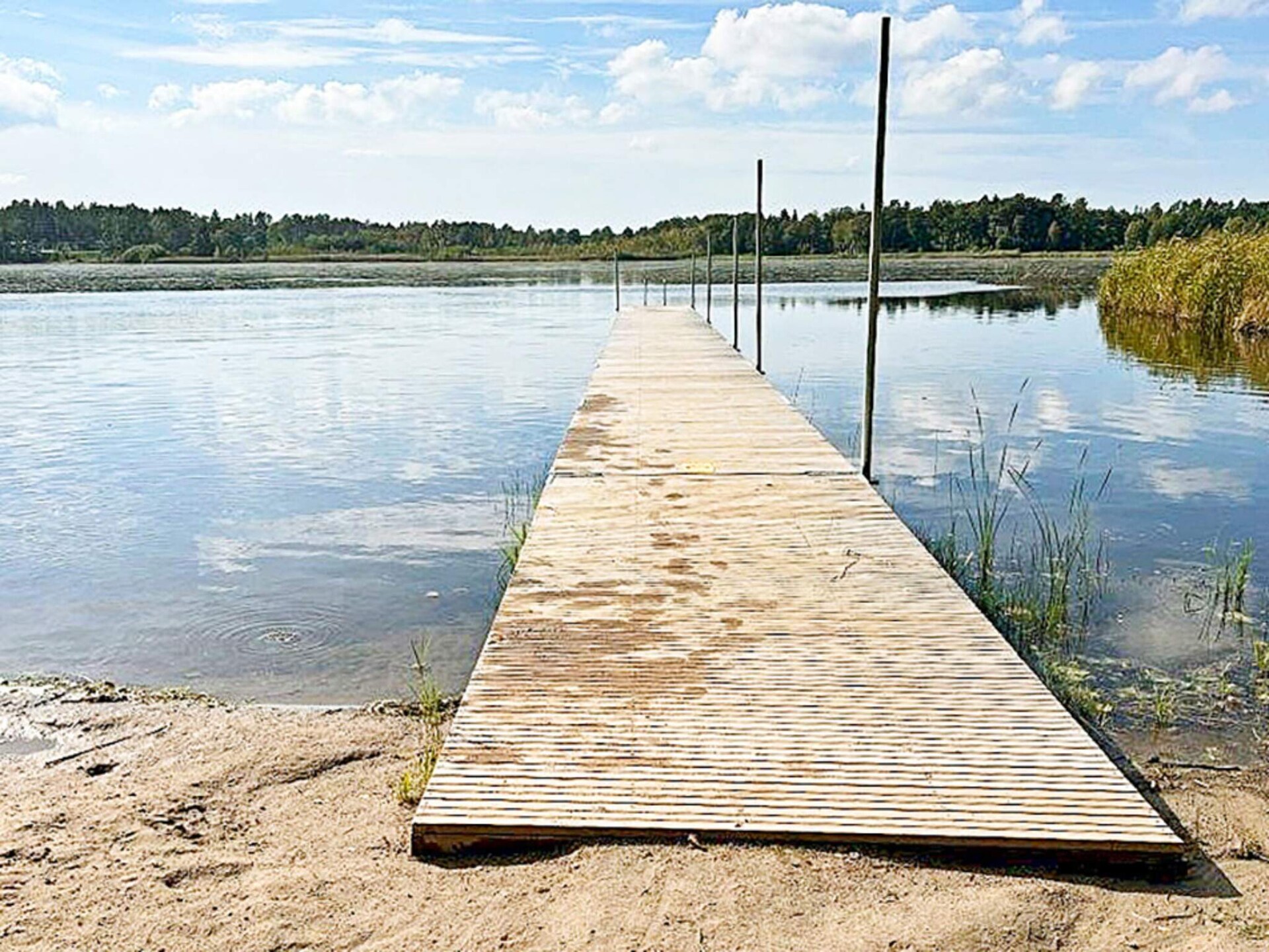 Rustiek blokhut nabij golfbaan en meer bij Rimbo - foto 14