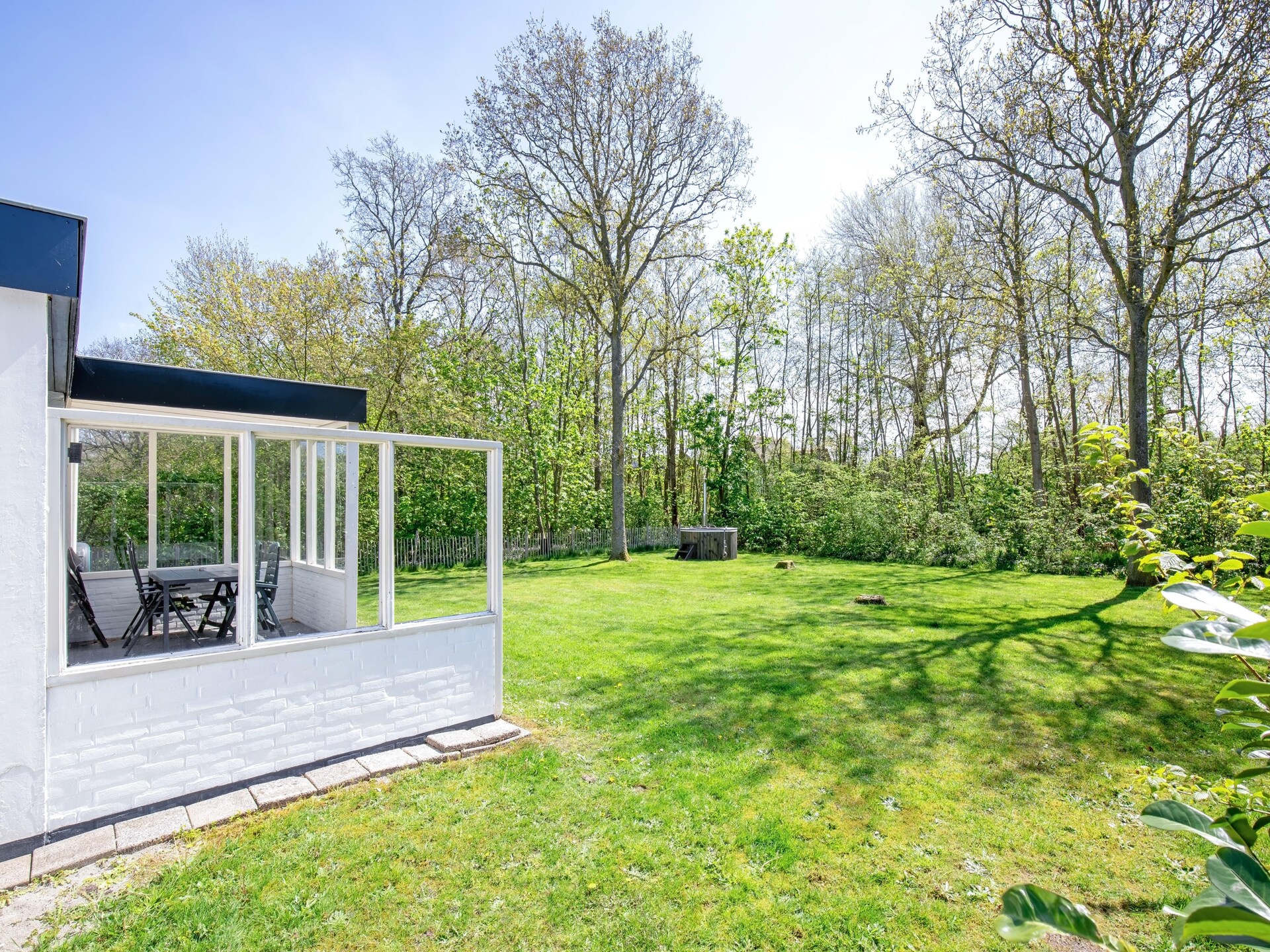 De Parel 166: Vrijstaand vakantiehuis met hottub op golfpark Texel - foto 33