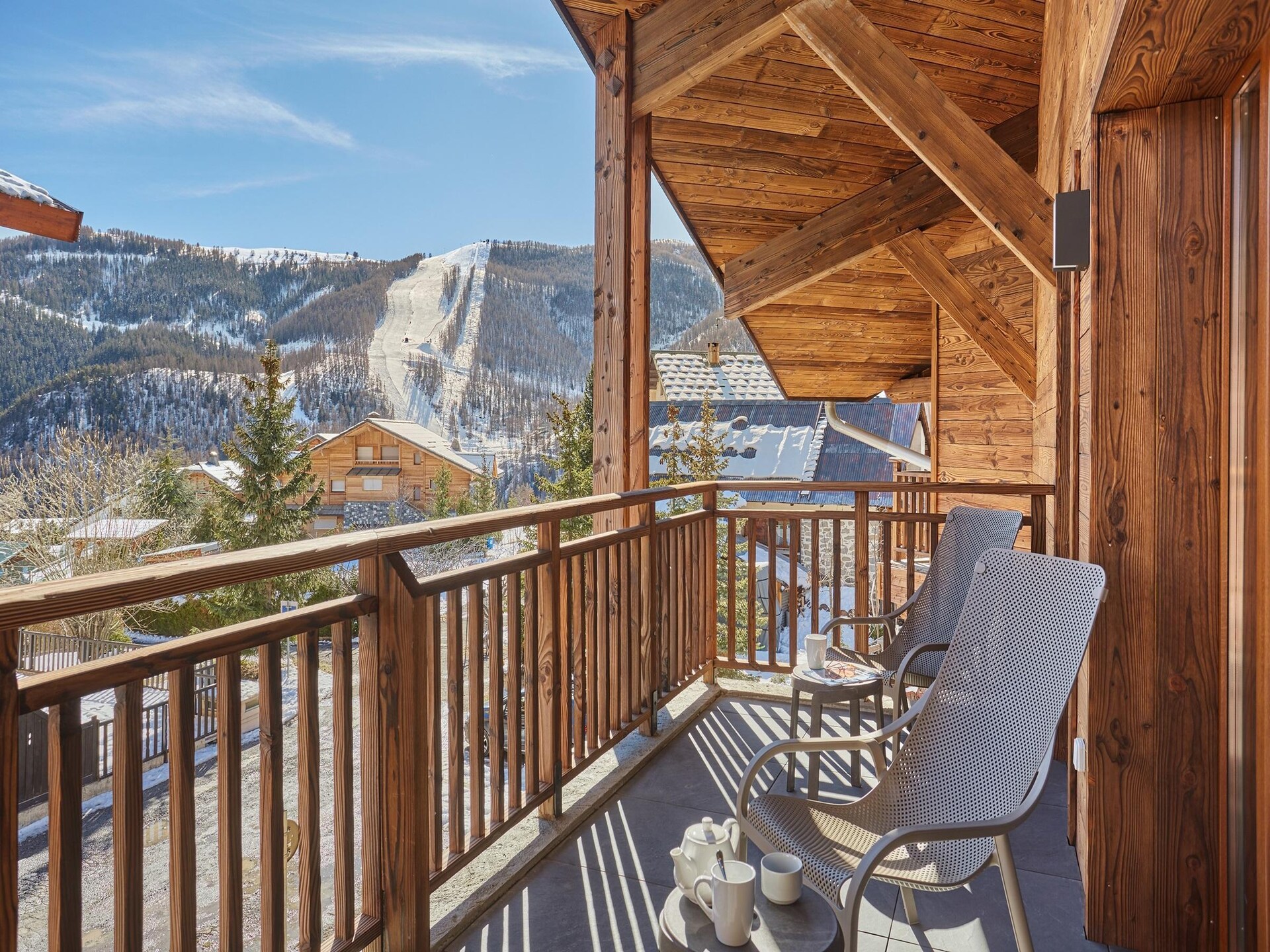 Modern appartement in Auron, vlakbij de piste met zwembad en sauna - foto 5