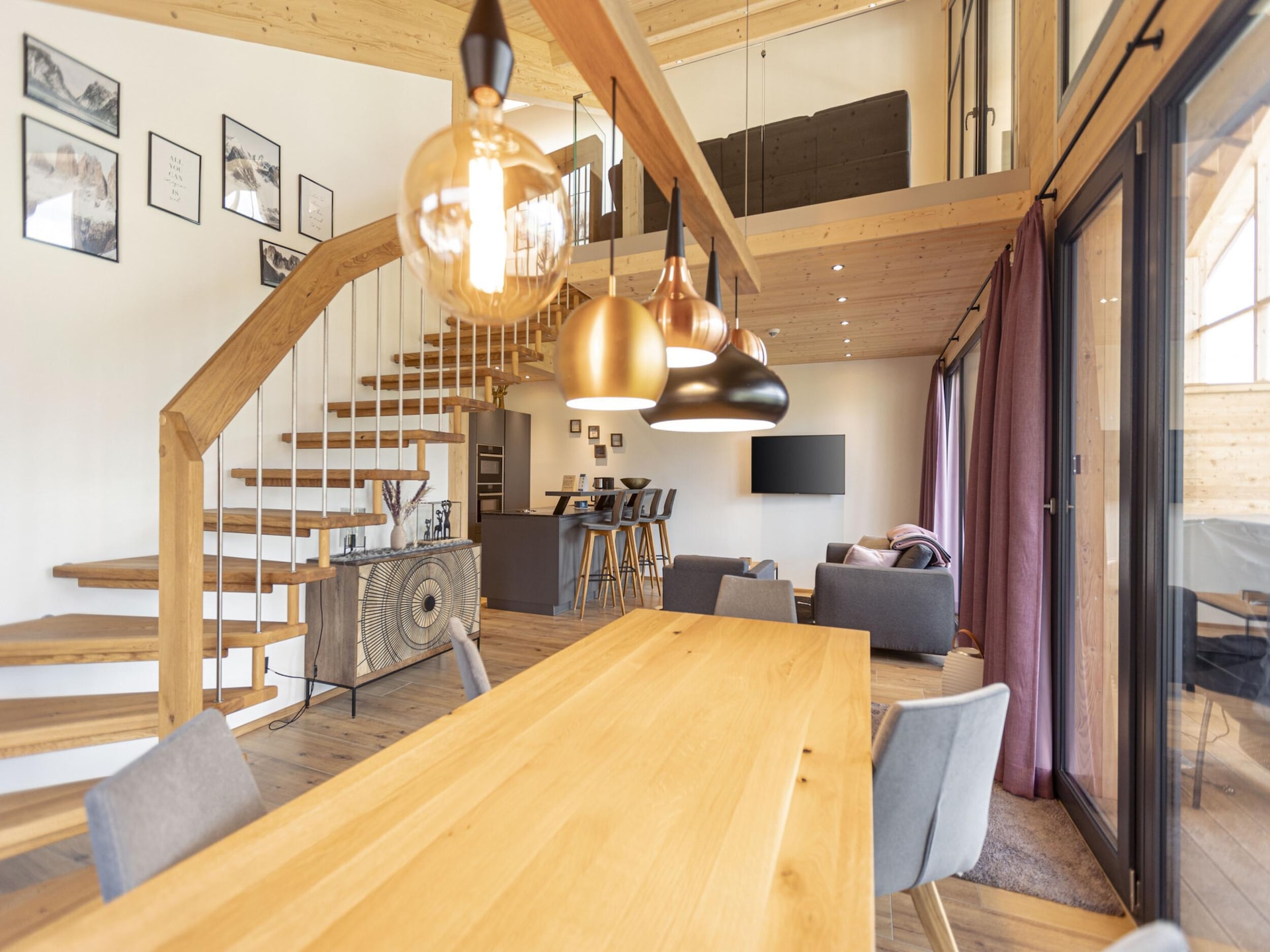 Luxe 6-persoons appartement met sauna en buitenbad direct aan de piste - foto 12