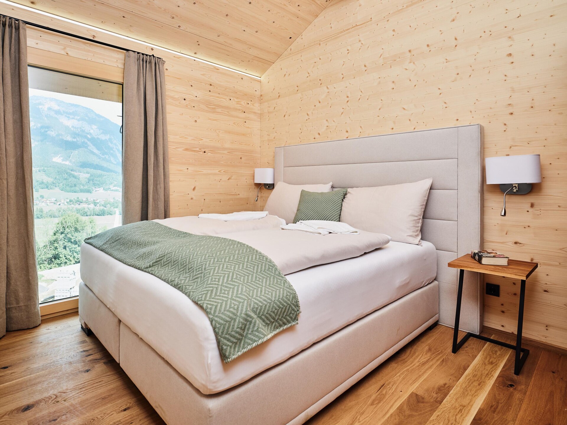 Luxe 6-persoons appartement met sauna en buitenbad direct aan de piste - foto 15