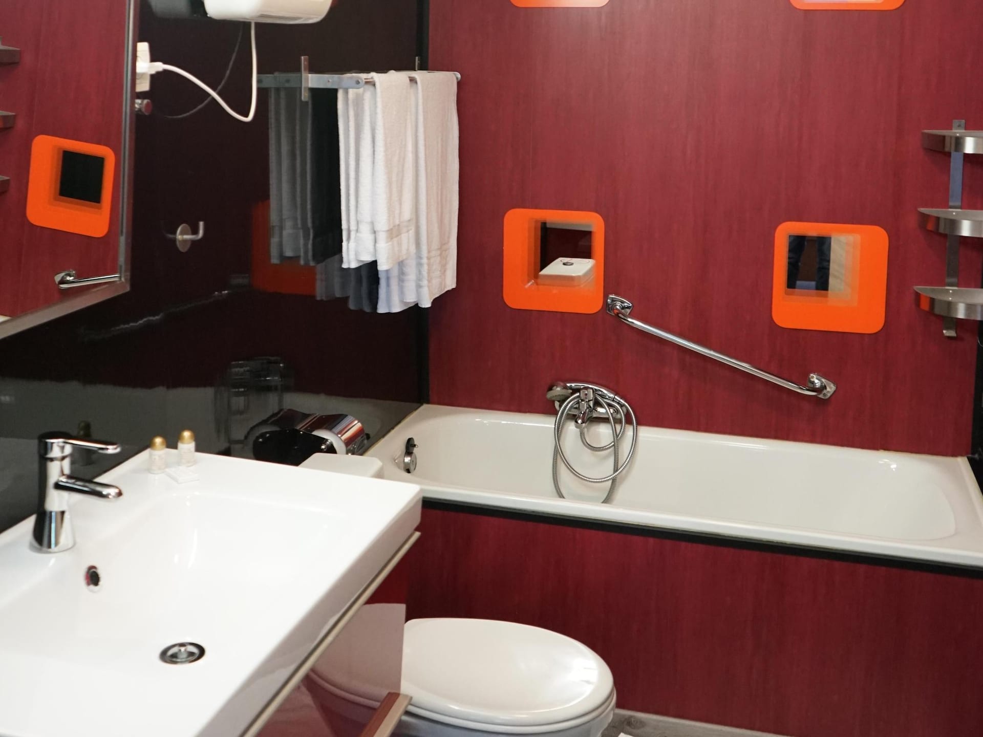 Luxe vakantiehuis Les 5 Ourthes in Houffalize voor 28 personen - foto 18
