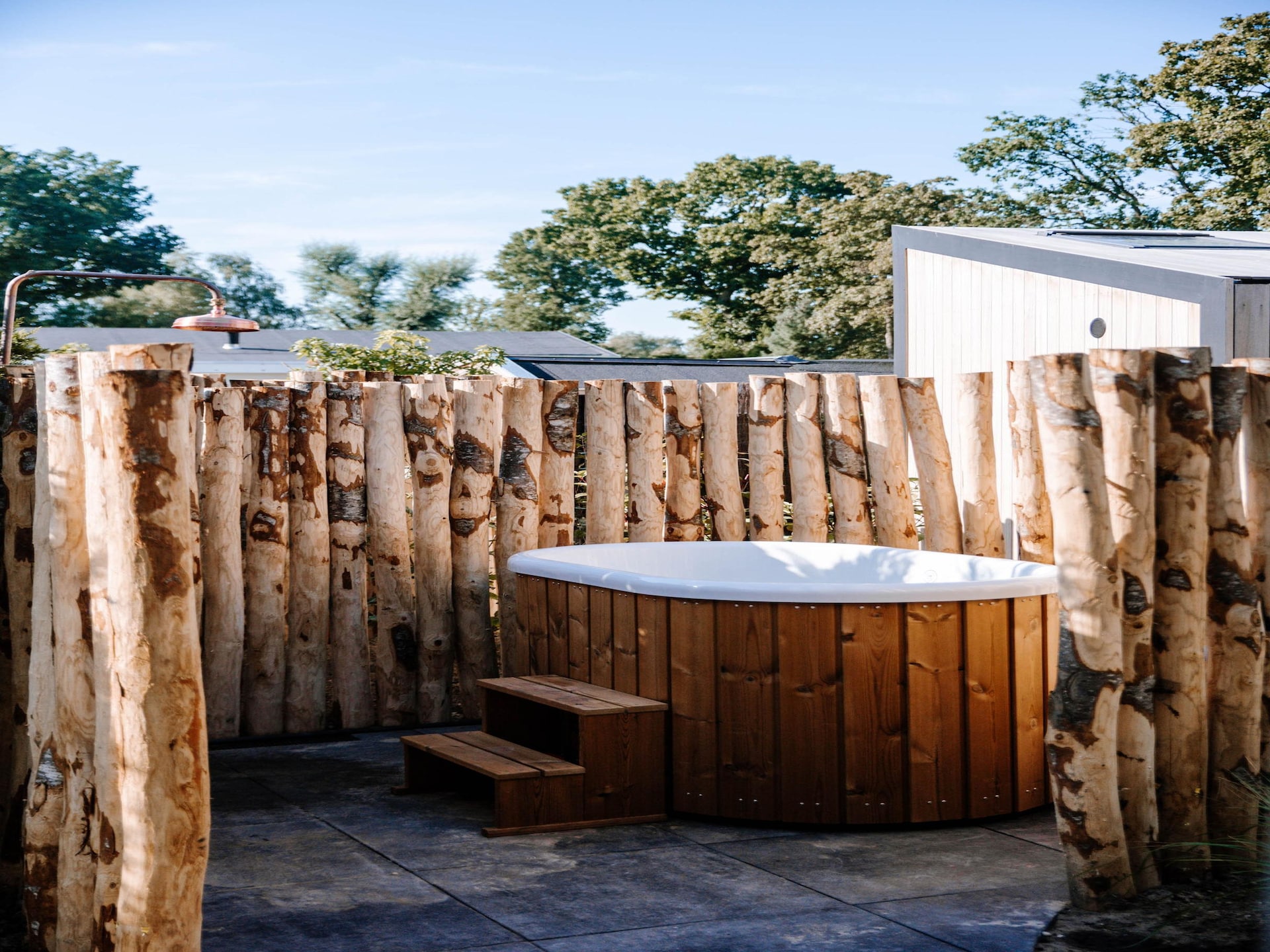 Luxe wellnesshut voor 2 personen met jacuzzi aan het water in Voorthuizen - foto 35