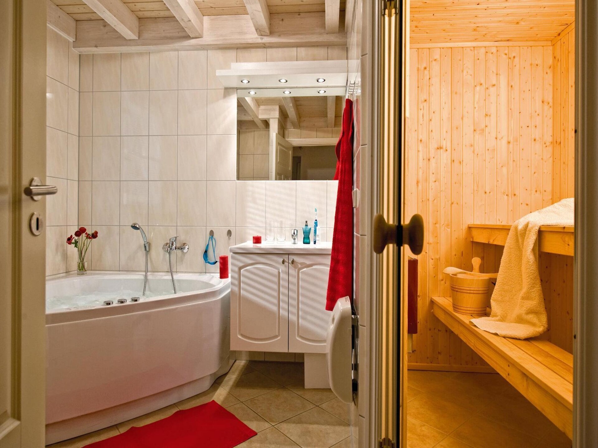Familienhaus am Wald: Luxe vakantiehuis voor 14 personen aan de Scharmützelsee - foto 16