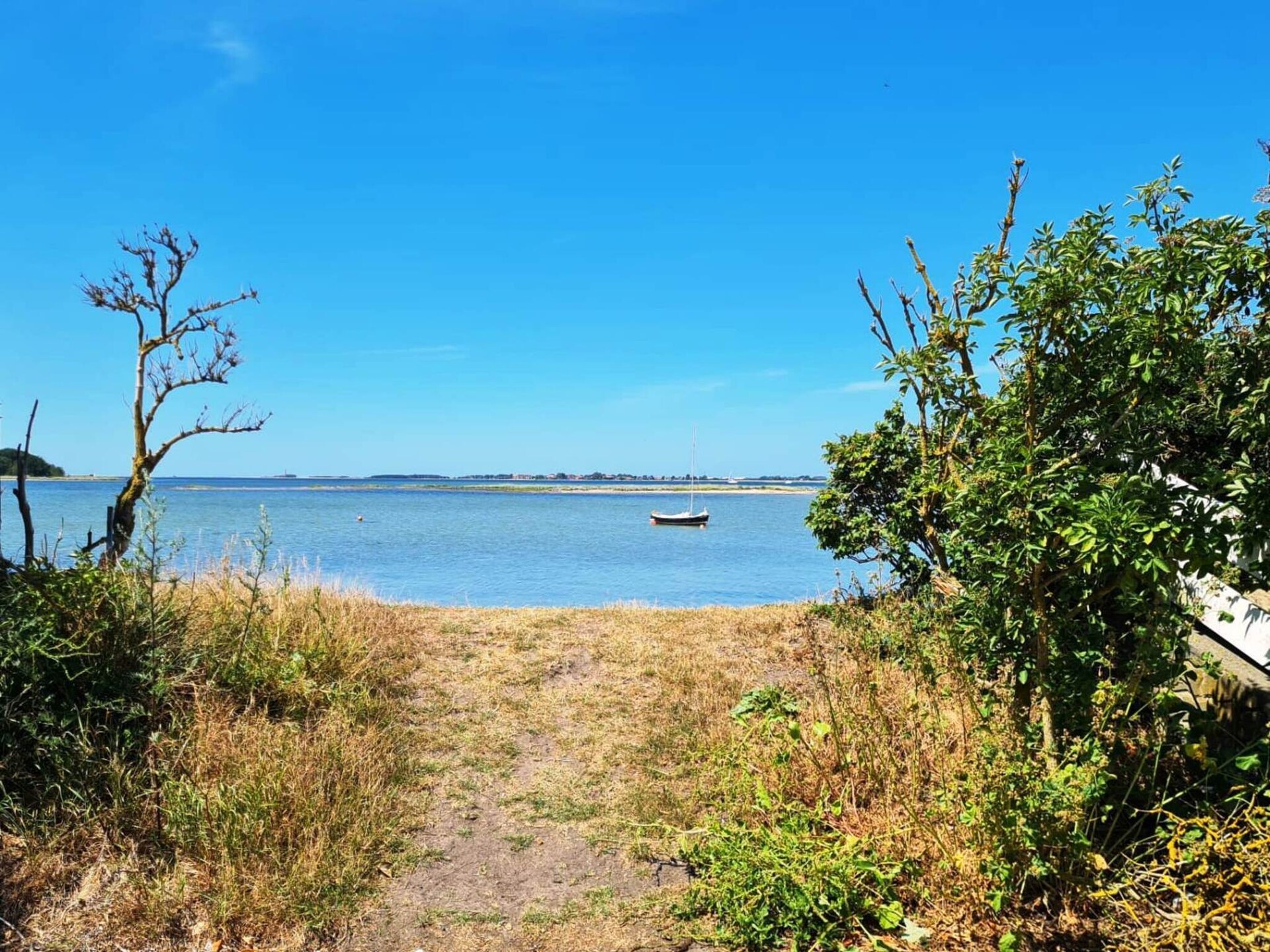 Vrijstaand vakantiehuis direct aan het water op Fehmarn - foto 25