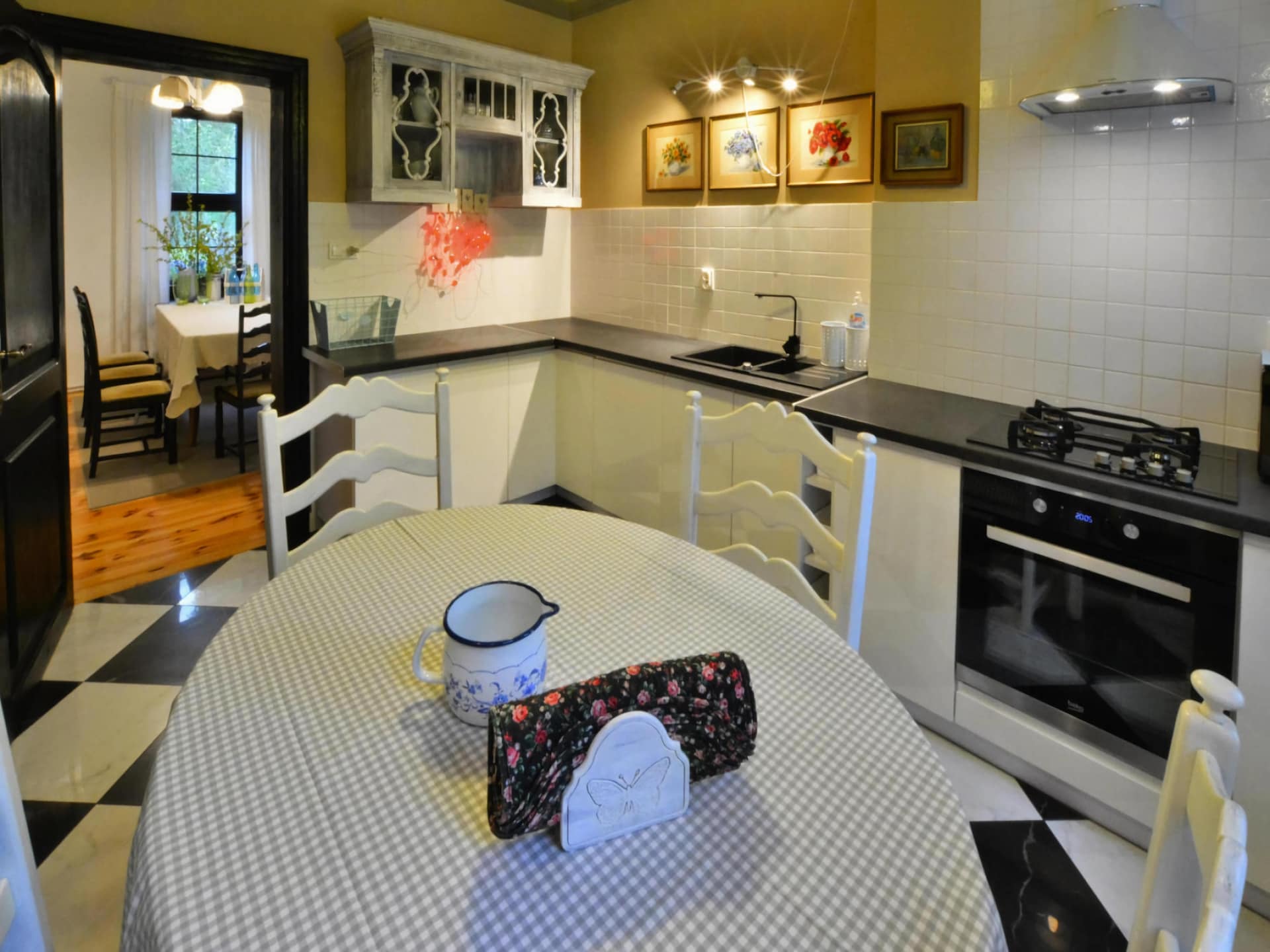 Ruime 10-persoons villa van 182 m² in de bossen bij Polanów - foto 9