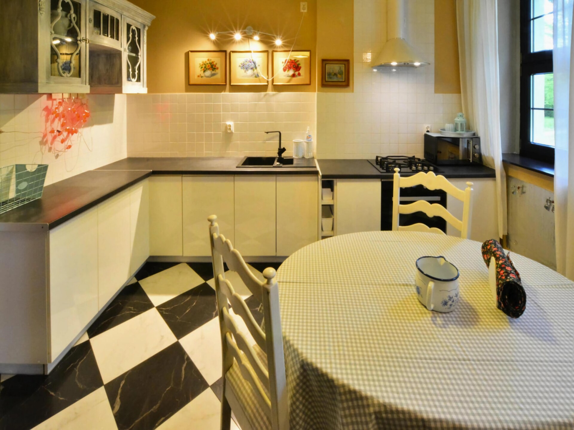 Ruime 10-persoons villa van 182 m² in de bossen bij Polanów - foto 11